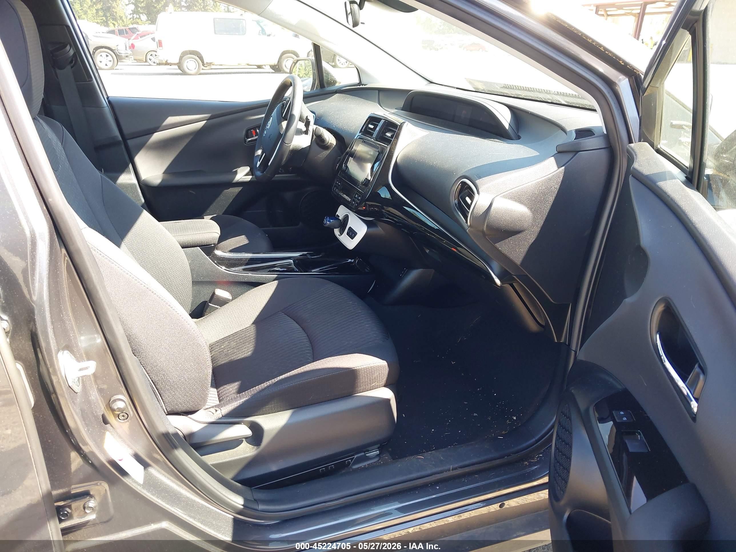 2019 Toyota Prius Prime Plus Gray vin: JTDKARFP8K3108849