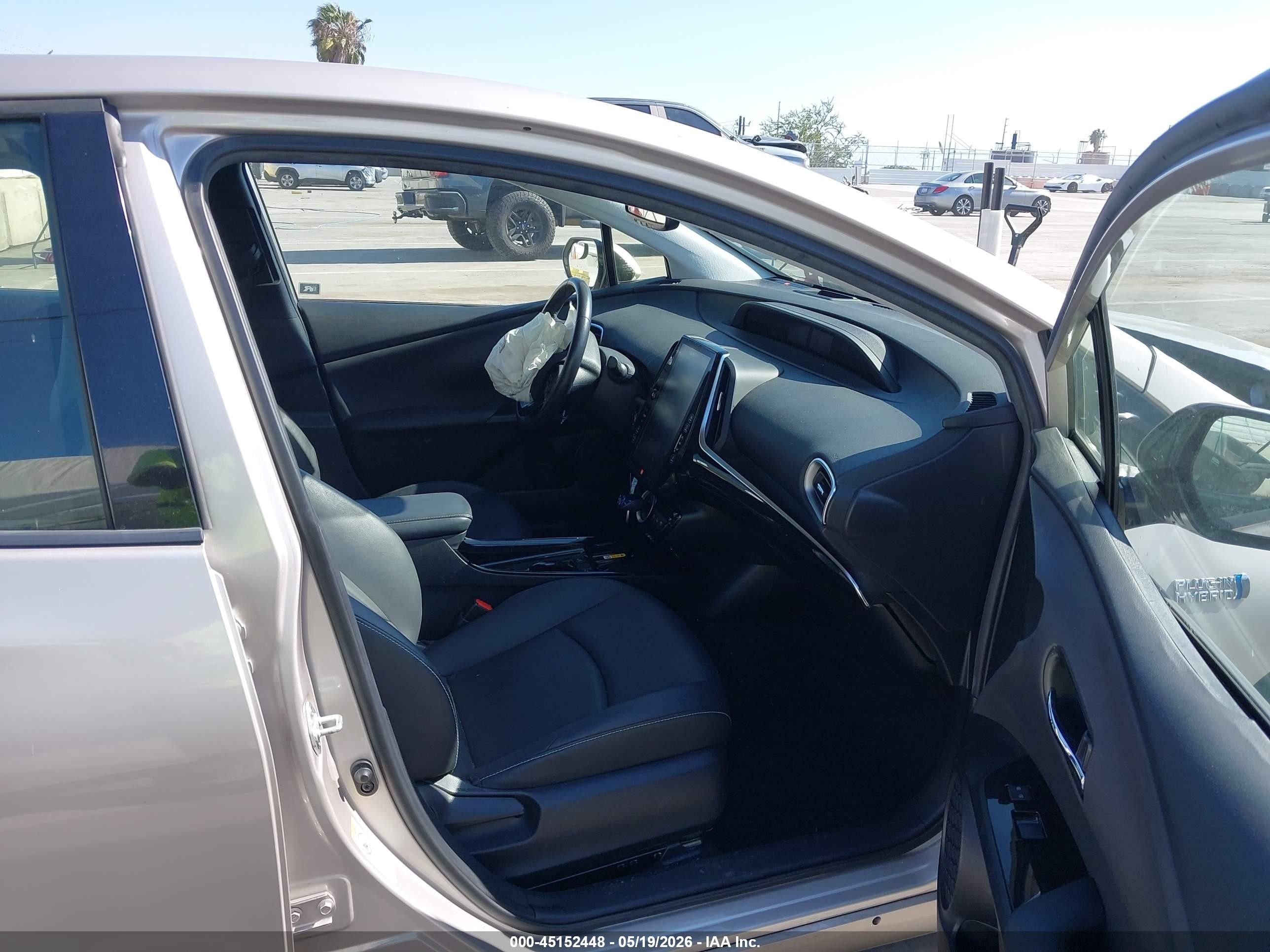 2020 Toyota Prius Prime Limited Gray vin: JTDKARFP8L3135700