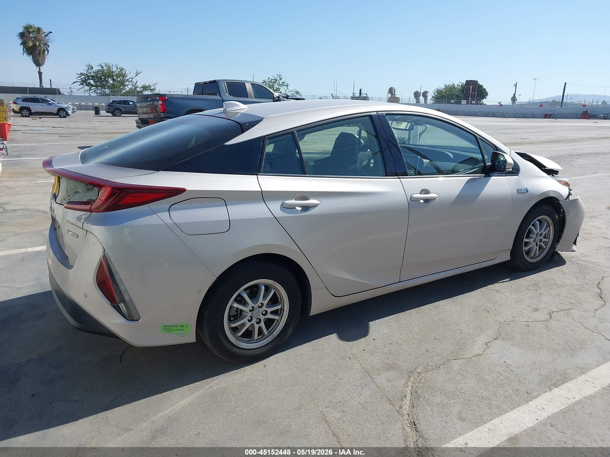 2020 Toyota Prius Prime Limited Gray vin: JTDKARFP8L3135700