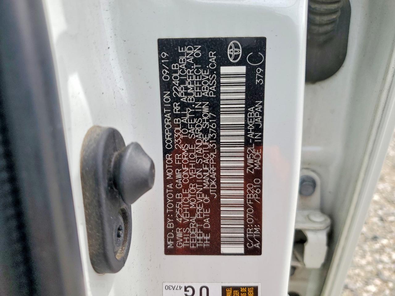 2020 Toyota Prius Prime Le White vin: JTDKARFP9L3137617