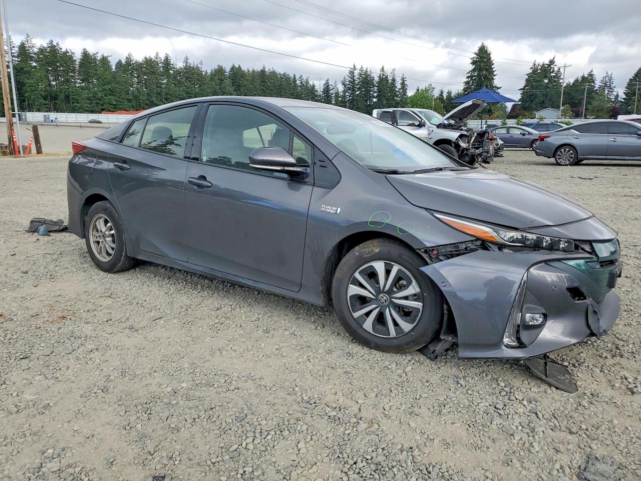 2018 Toyota Prius Prime Advanced Gray vin: JTDKARFPXJ3070359