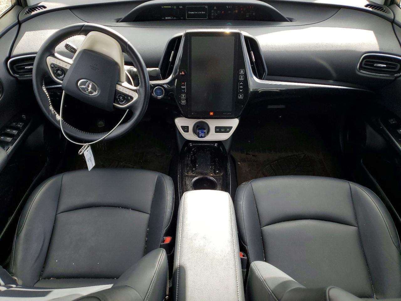 2018 Toyota Prius Prime Advanced Gray vin: JTDKARFPXJ3070359