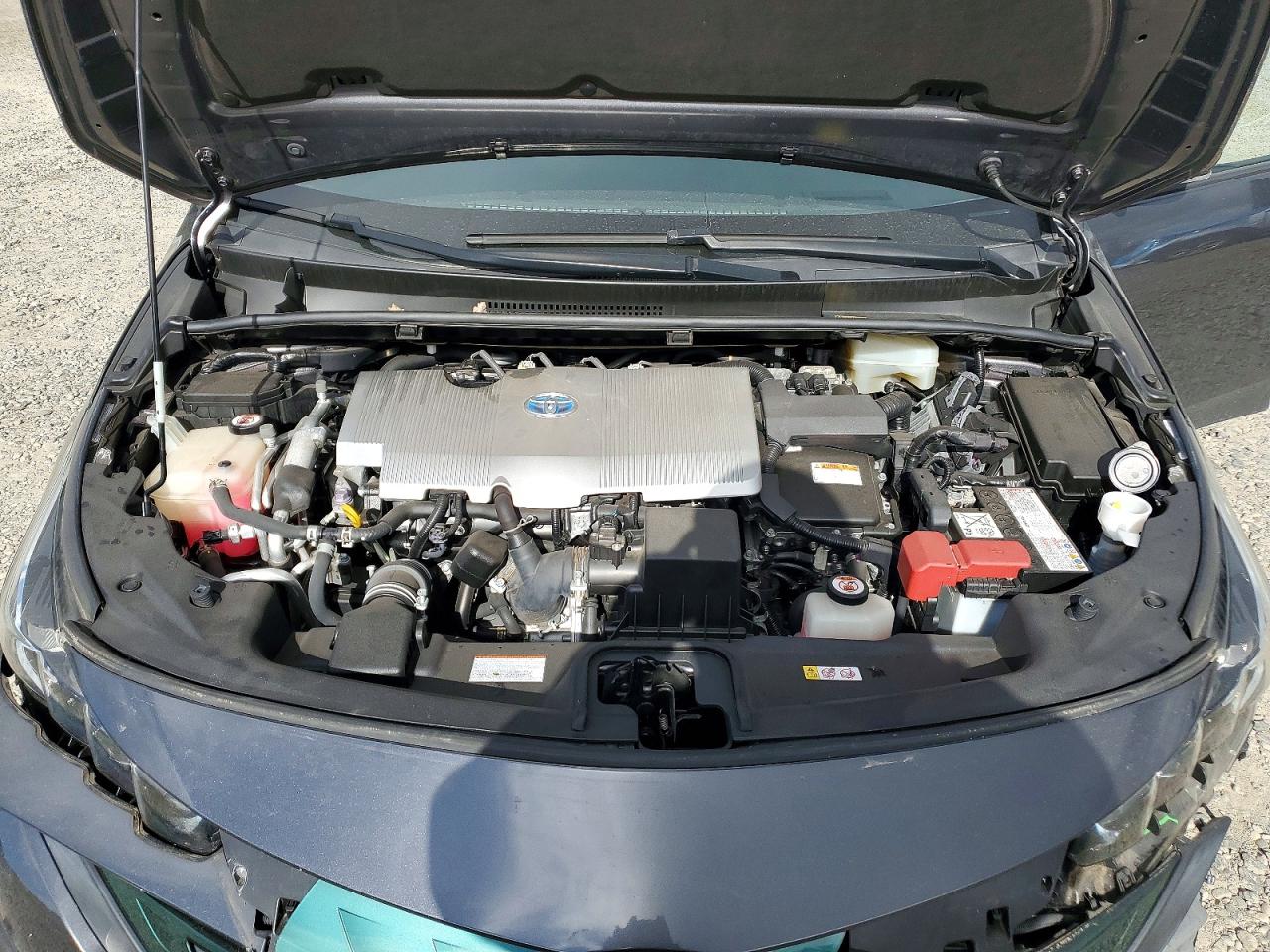 2018 Toyota Prius Prime Advanced Gray vin: JTDKARFPXJ3070359