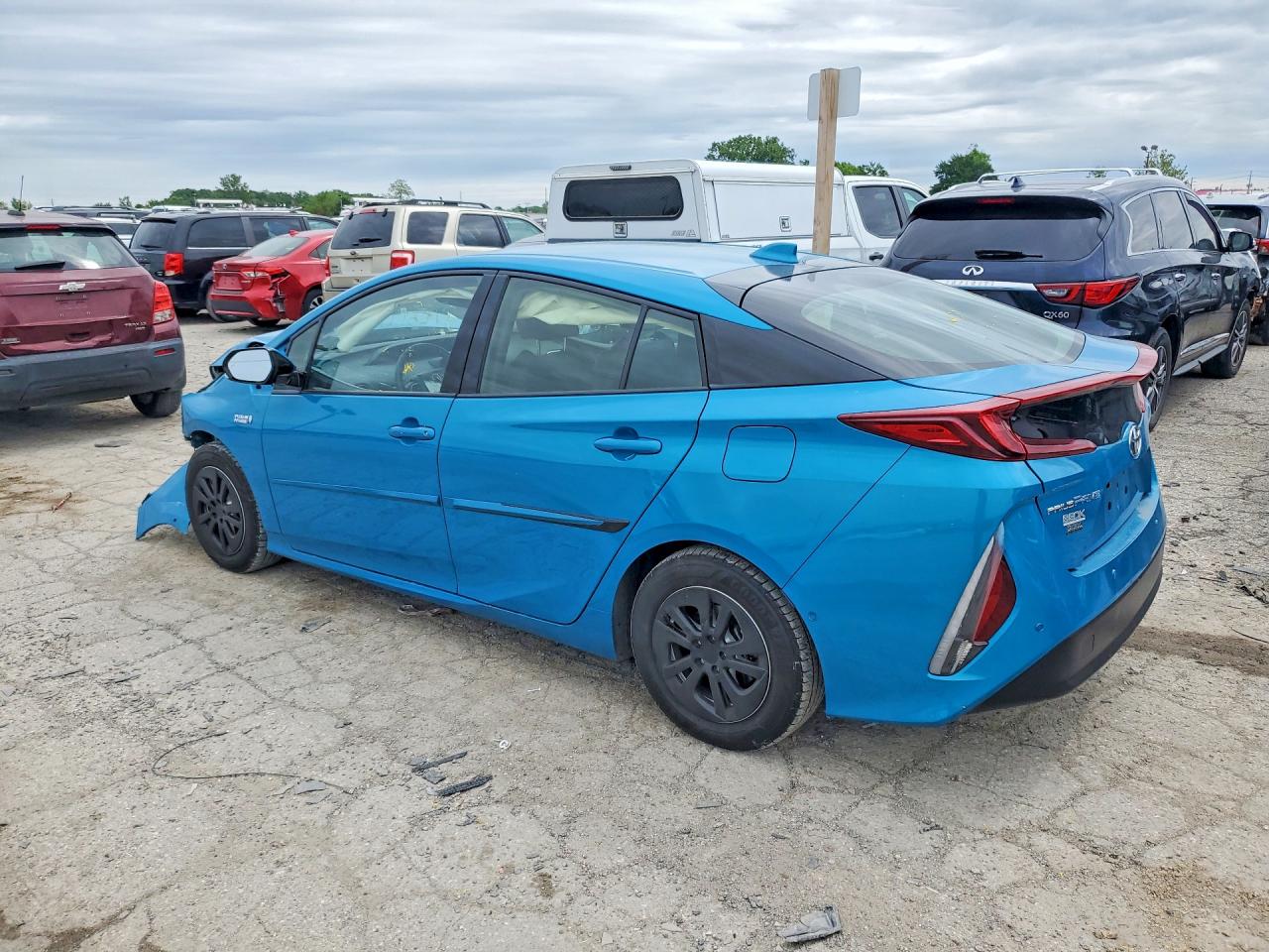 2018 Toyota Prius Prime Advanced Blue vin: JTDKARFPXJ3072399