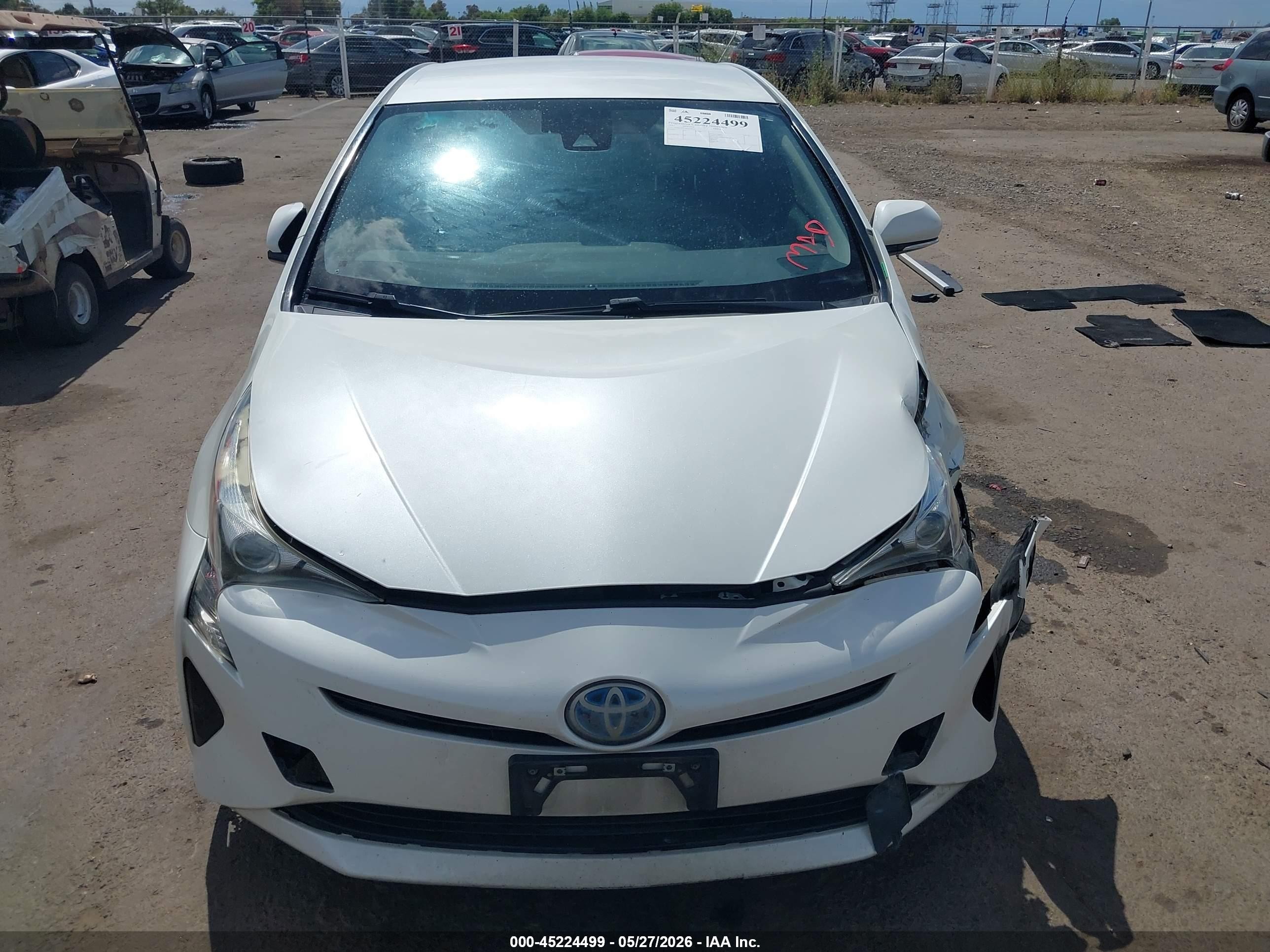 2017 Toyota Prius Two Eco Белый vin: JTDKARFU0H3532444