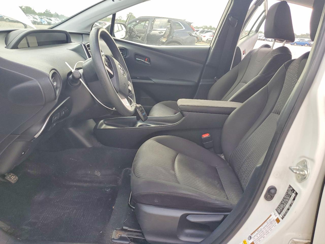 2018 Toyota Prius Two Eco White vin: JTDKARFU0J3553395