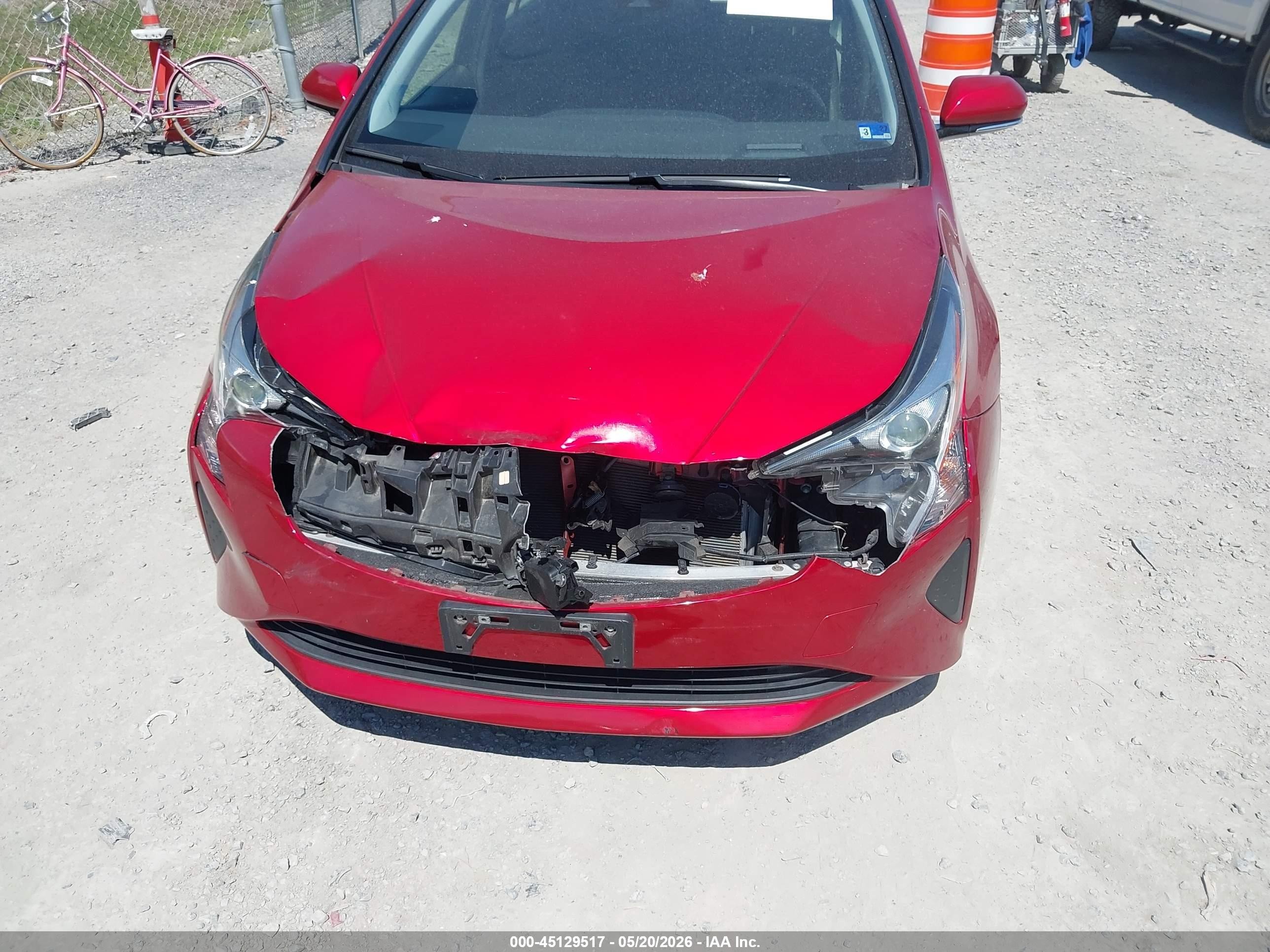 2017 Toyota Prius Three Red vin: JTDKARFU1H3528063