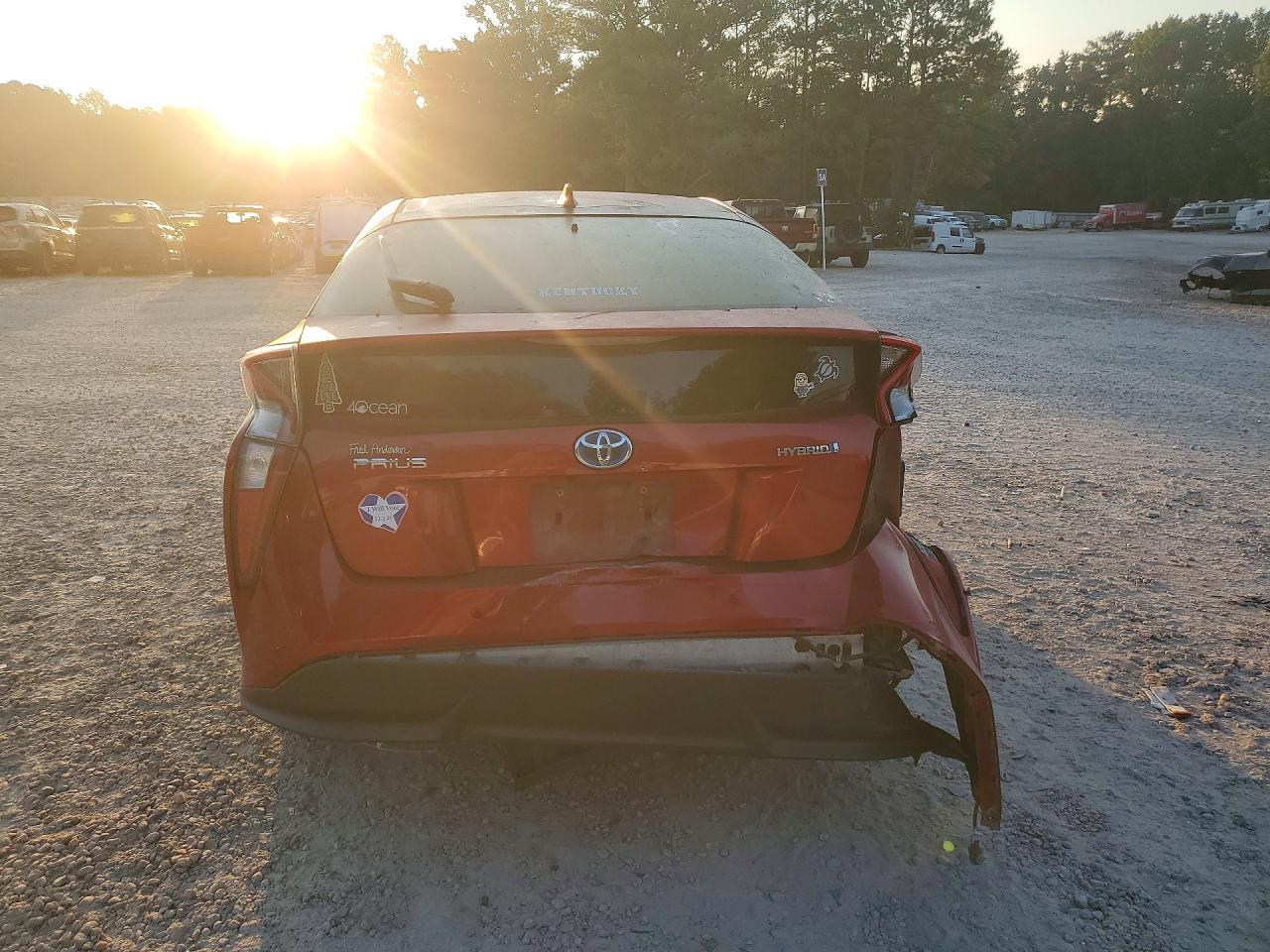 2017 Toyota Prius Three Touring Red vin: JTDKARFU2H3539122