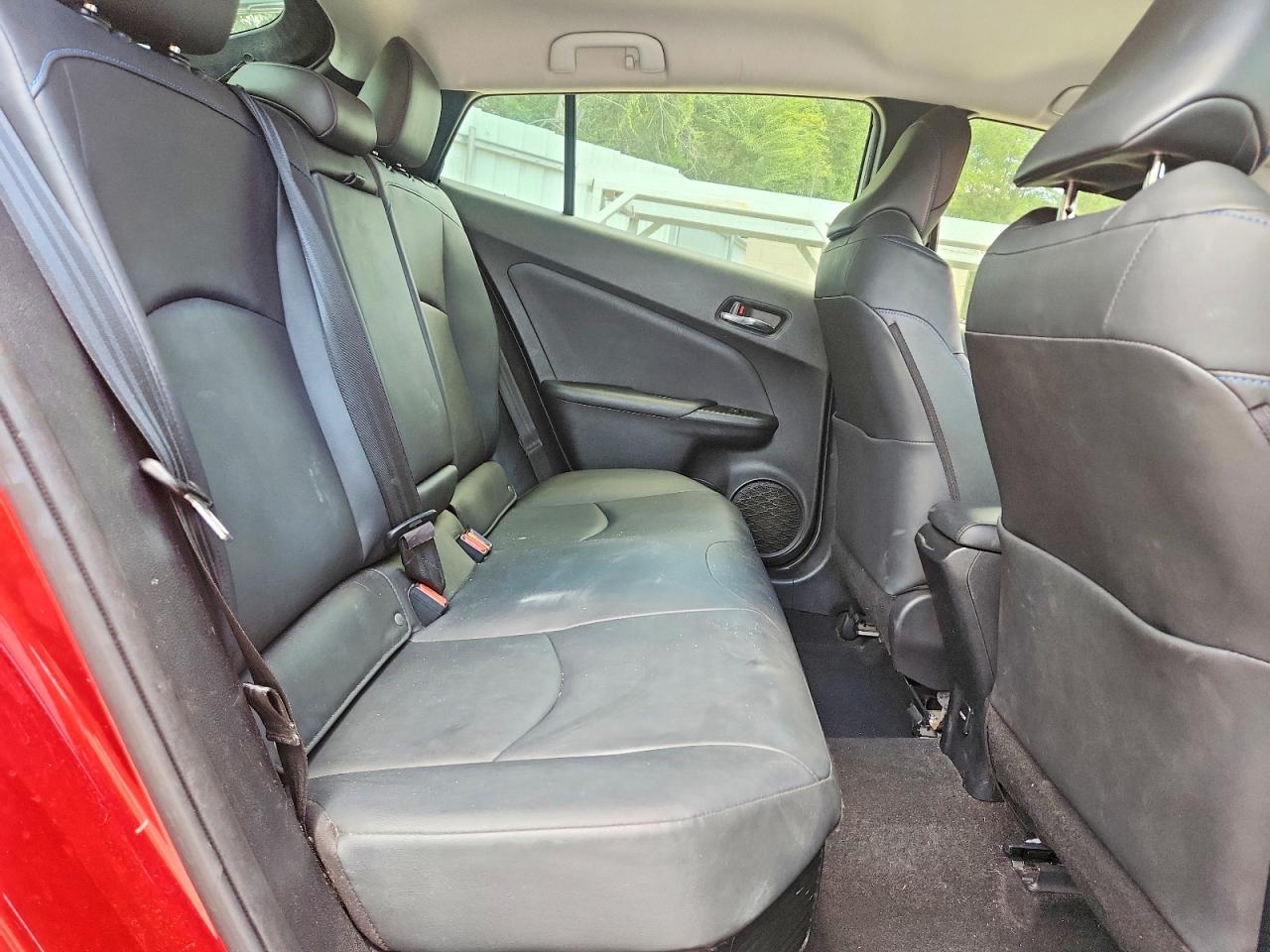 2017 Toyota Prius Three Touring Red vin: JTDKARFU2H3539122