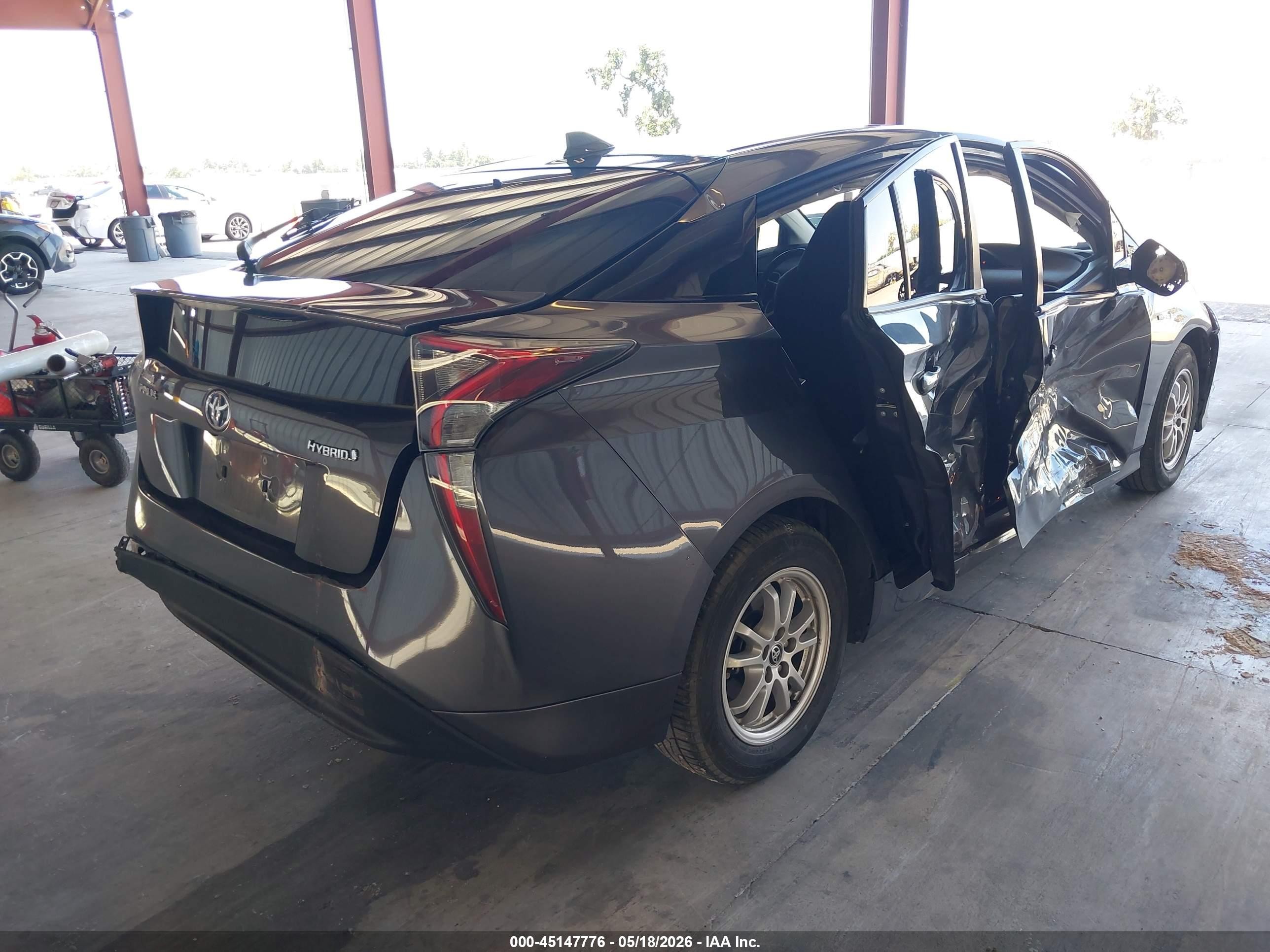 2016 Toyota Prius Three Серый vin: JTDKARFU4G3012925