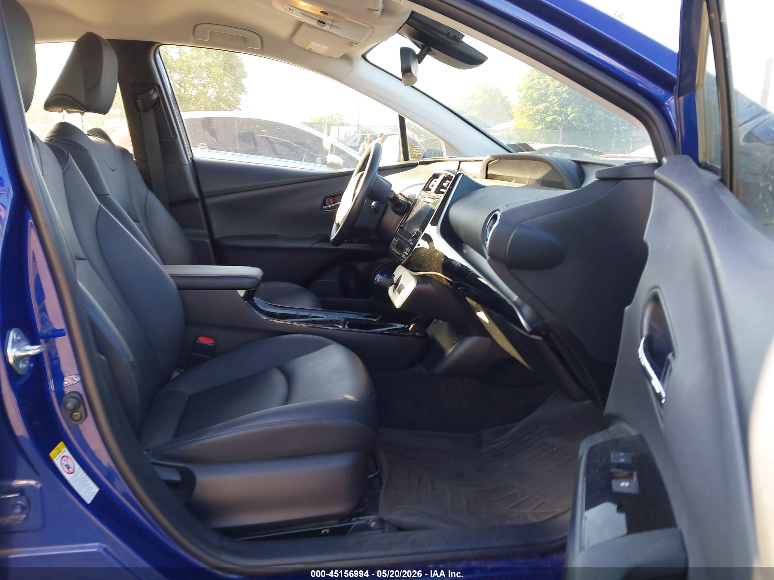 2017 Toyota Prius Four Touring Dark Blue vin: JTDKARFU4H3529949
