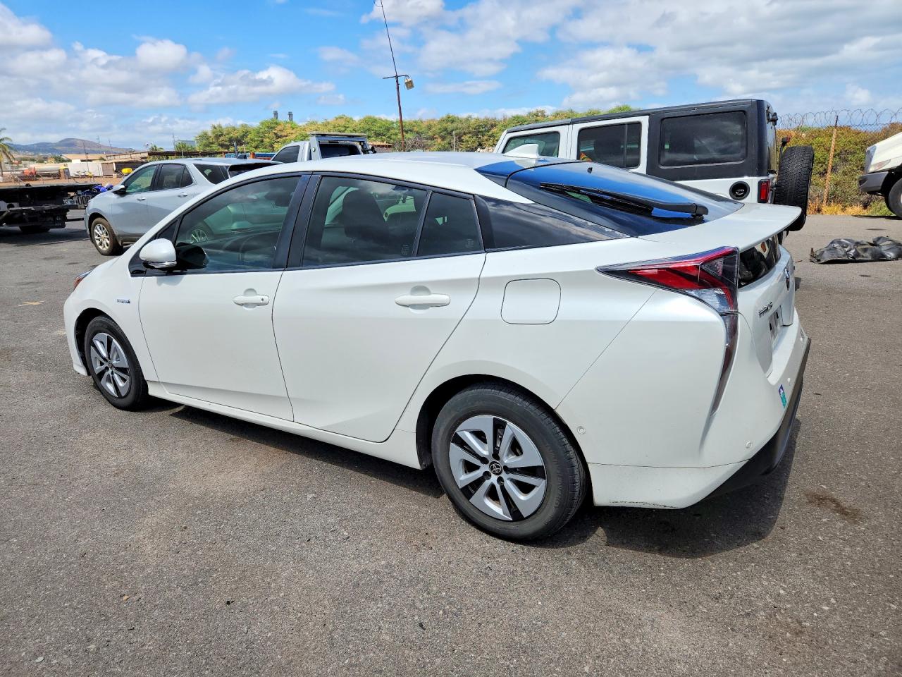 2017 Toyota Prius Two Eco White vin: JTDKARFU8H3048280