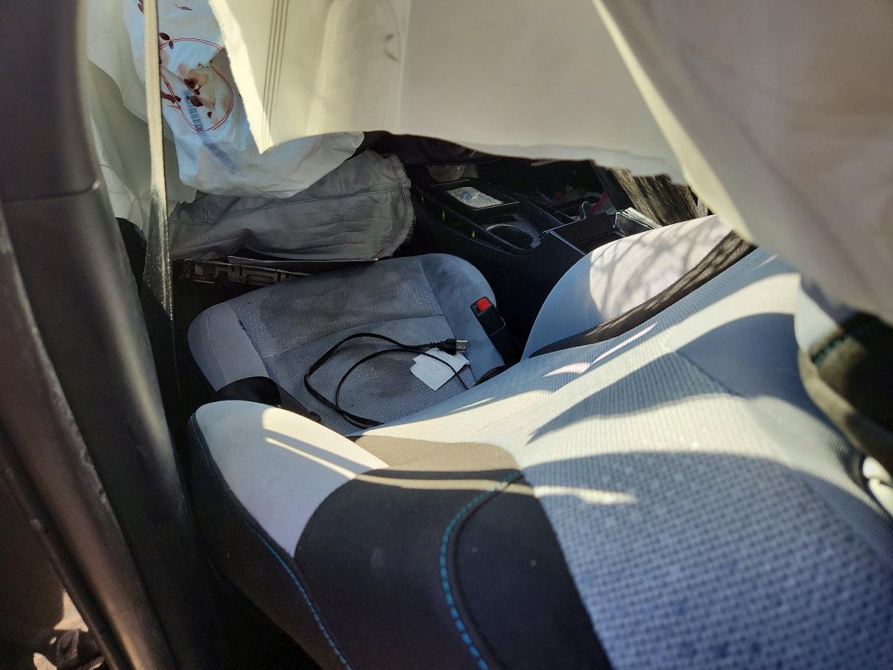 2019 Toyota Prius Le Серый vin: JTDKARFU9K3099794