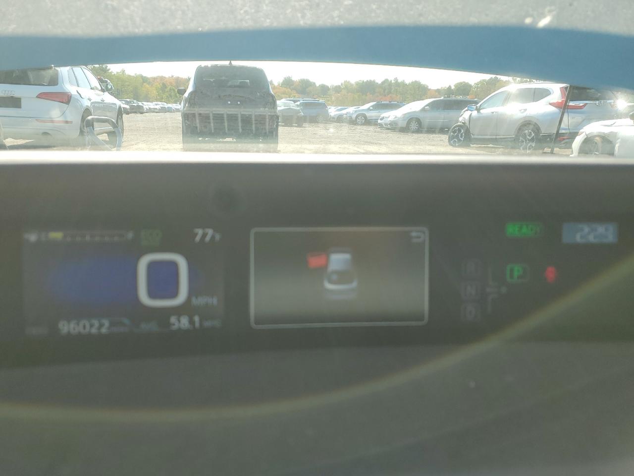 2020 Toyota Prius L Бирюзовый vin: JTDKARFU9L3114988