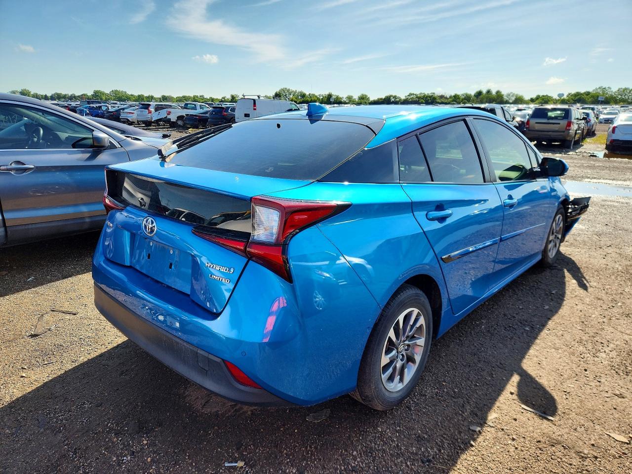 2019 Toyota Prius Limited Blue vin: JTDKARFUXK3069008