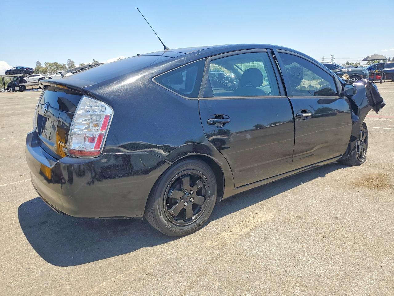 2004 Toyota Prius Base Black vin: JTDKB20U040037914