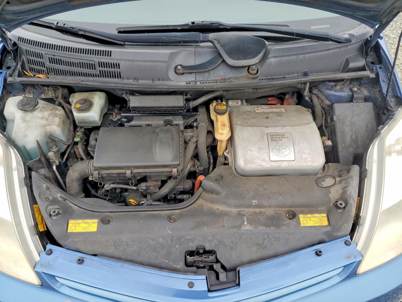 2005 Toyota Prius Base Синий vin: JTDKB20U050121605