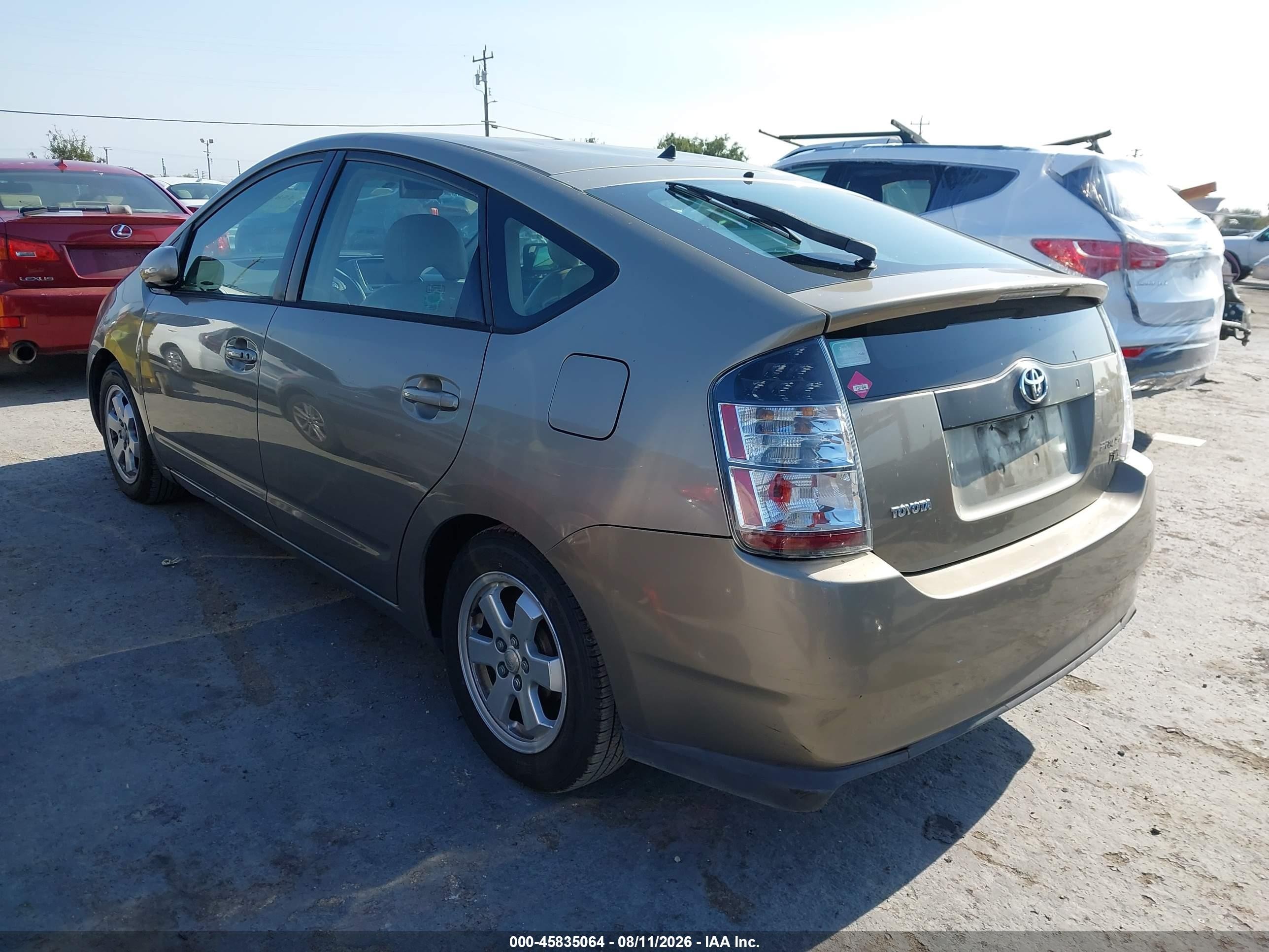 2005 Toyota Prius   Gold vin: JTDKB20U053029733
