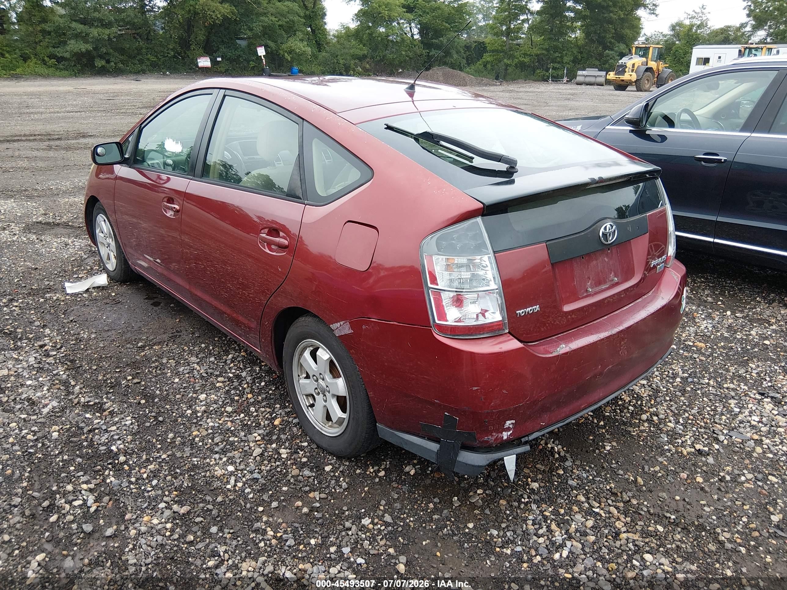 2005 Toyota Prius   Красный vin: JTDKB20U053043762