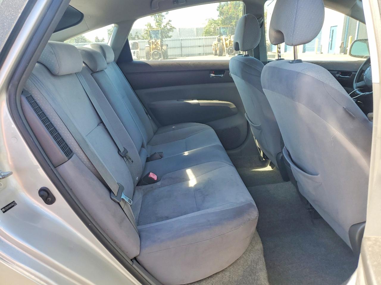 2005 Toyota Prius Silver vin: JTDKB20U053062151