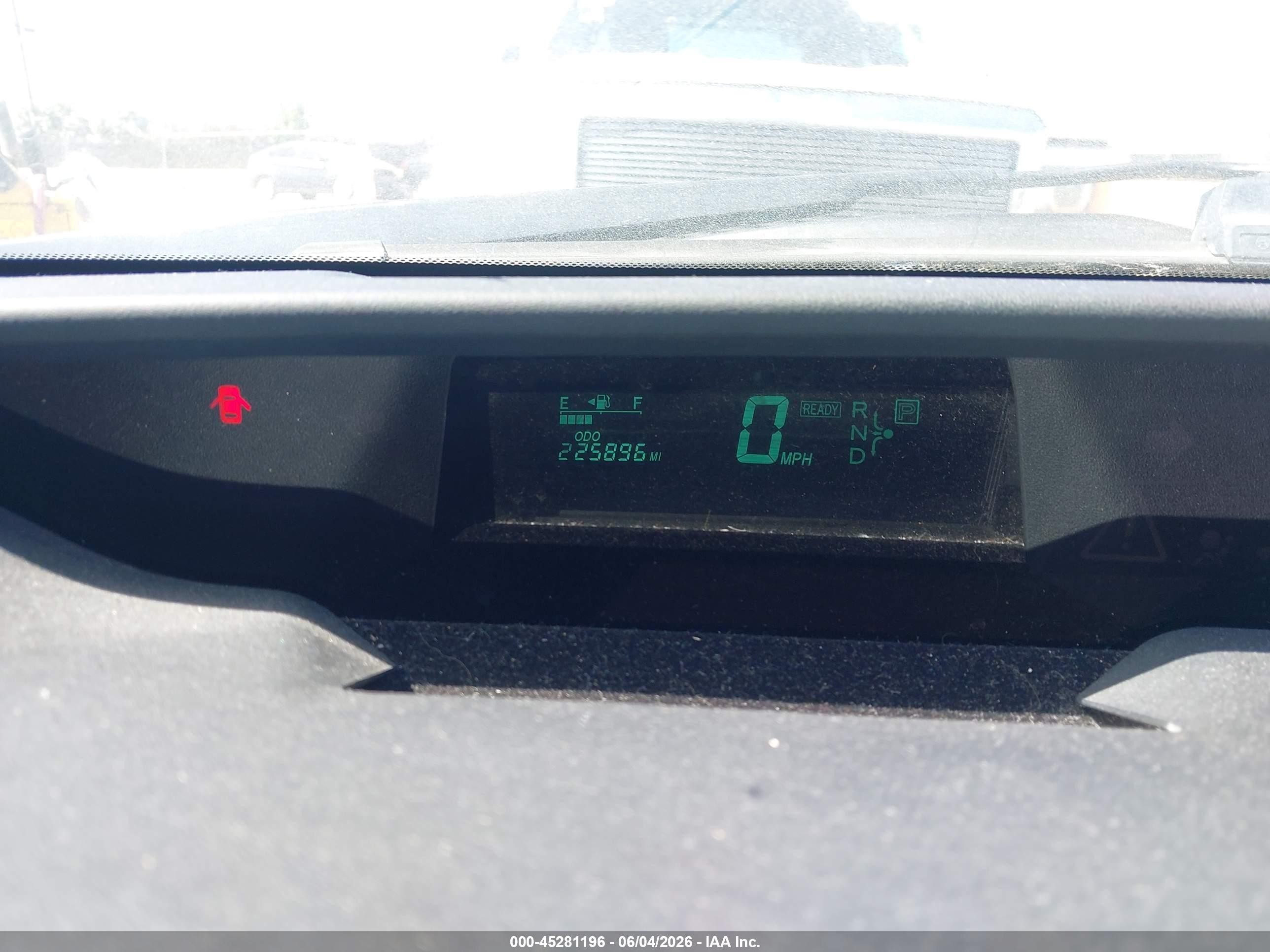 2005 Toyota Prius Золотой vin: JTDKB20U053079564
