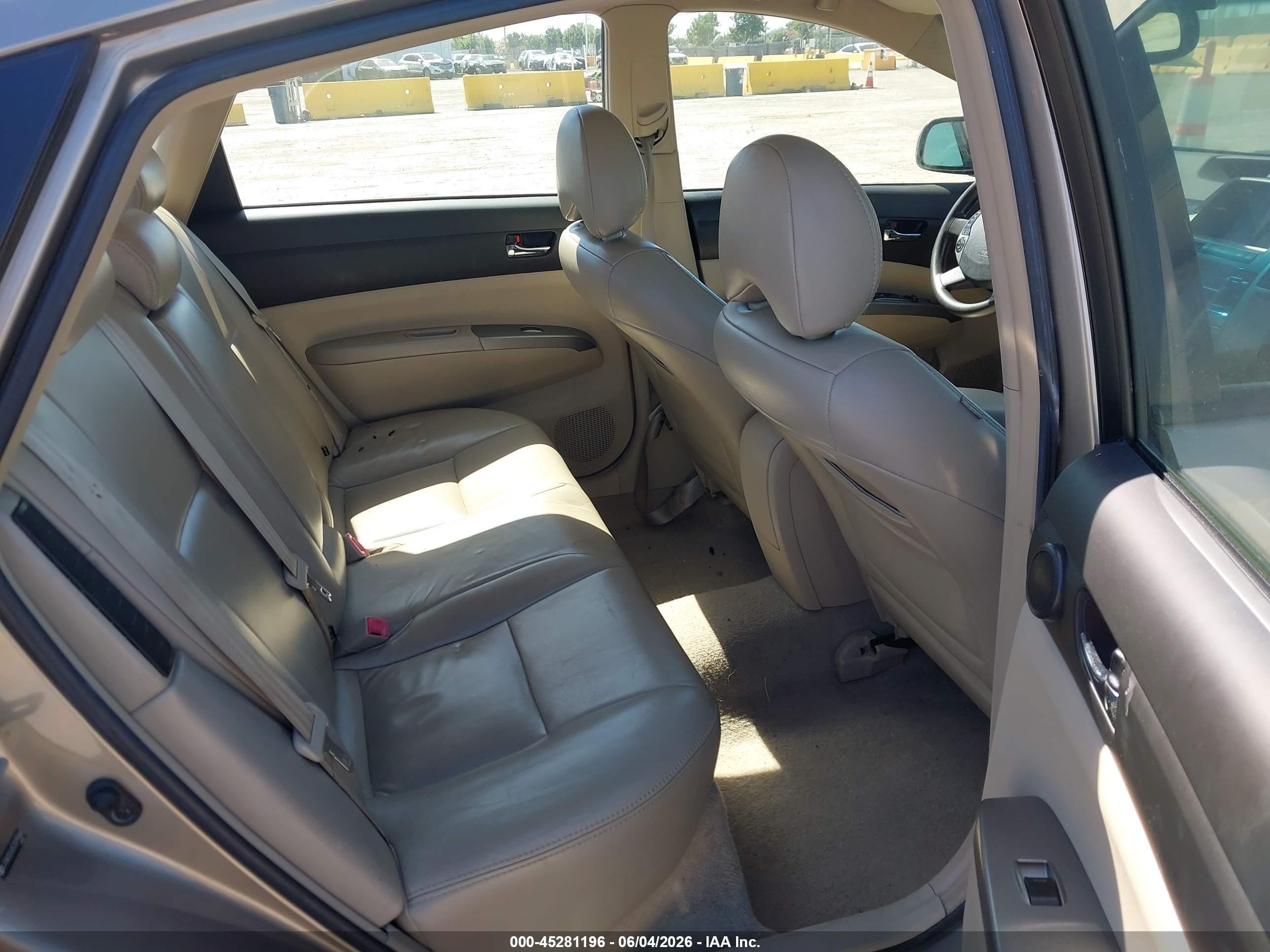 2005 Toyota Prius Золотой vin: JTDKB20U053079564