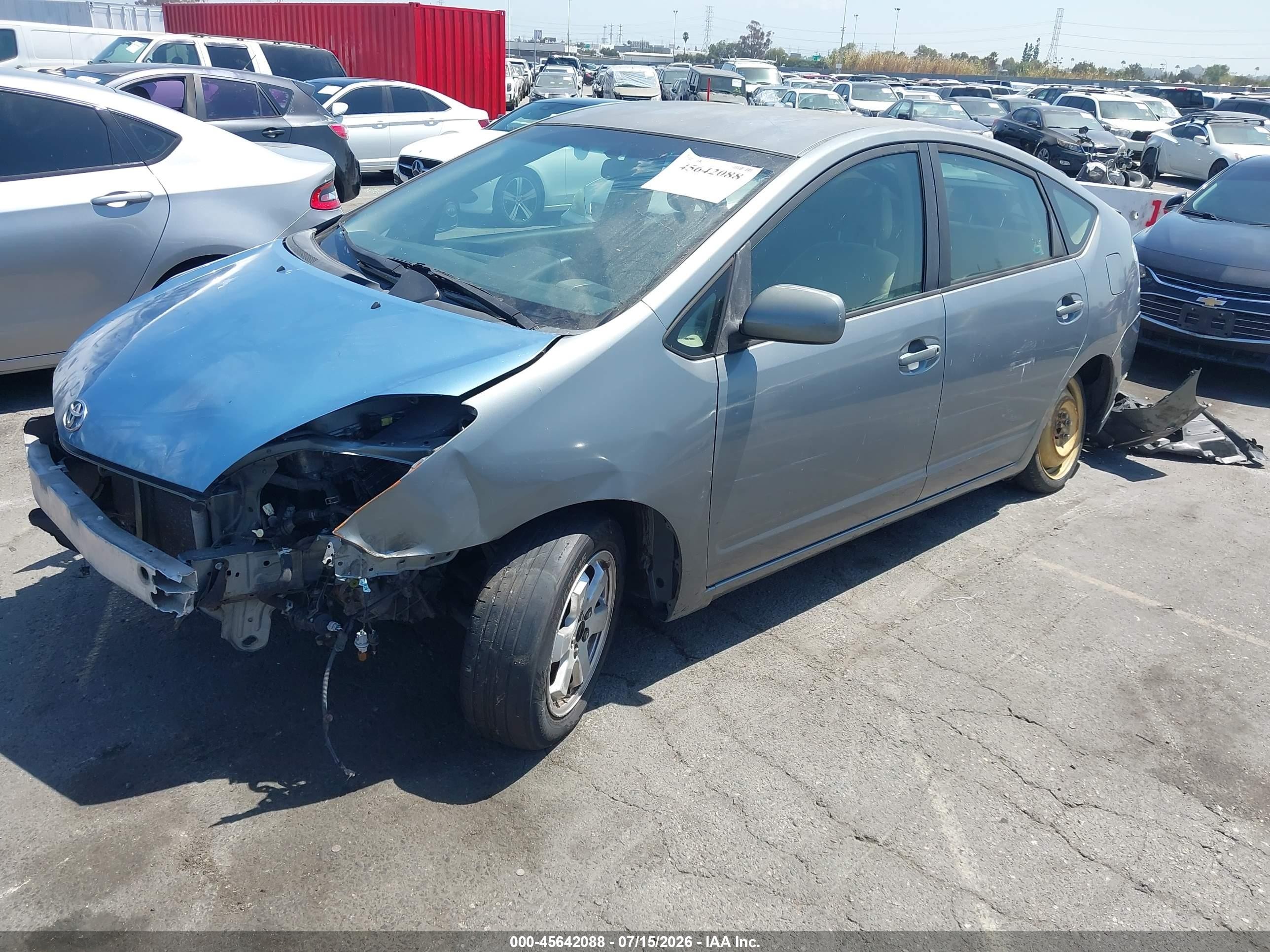 2005 Toyota Prius   Light Blue vin: JTDKB20U053090371