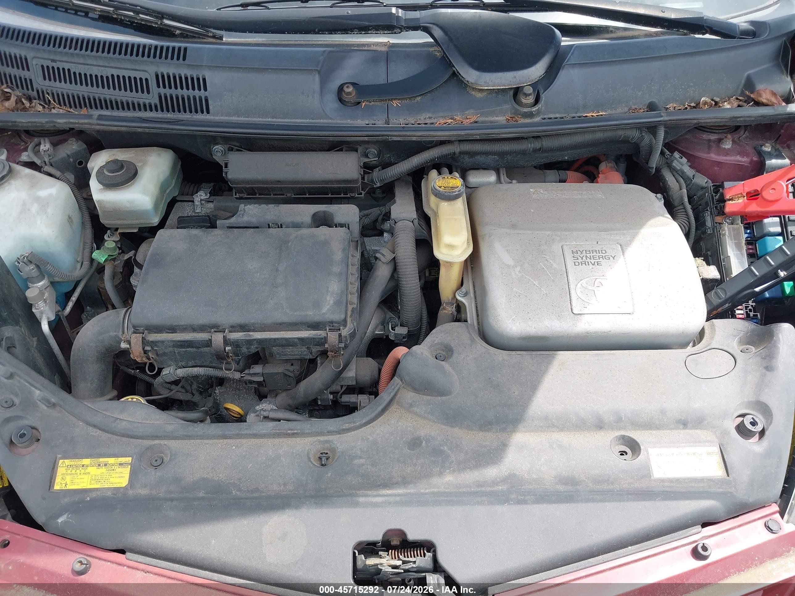 2005 Toyota Prius   Red vin: JTDKB20U053090774