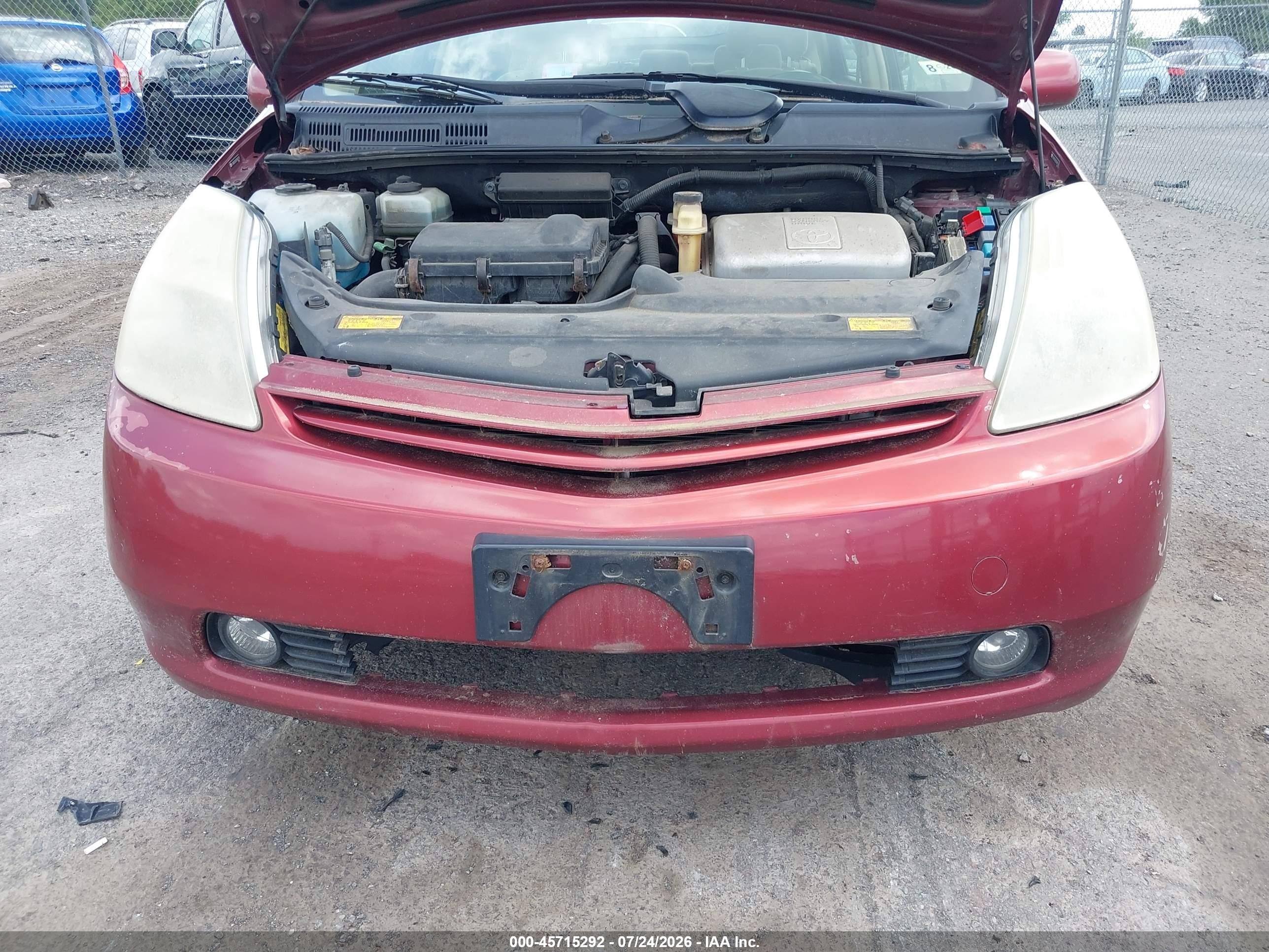 2005 Toyota Prius   Red vin: JTDKB20U053090774