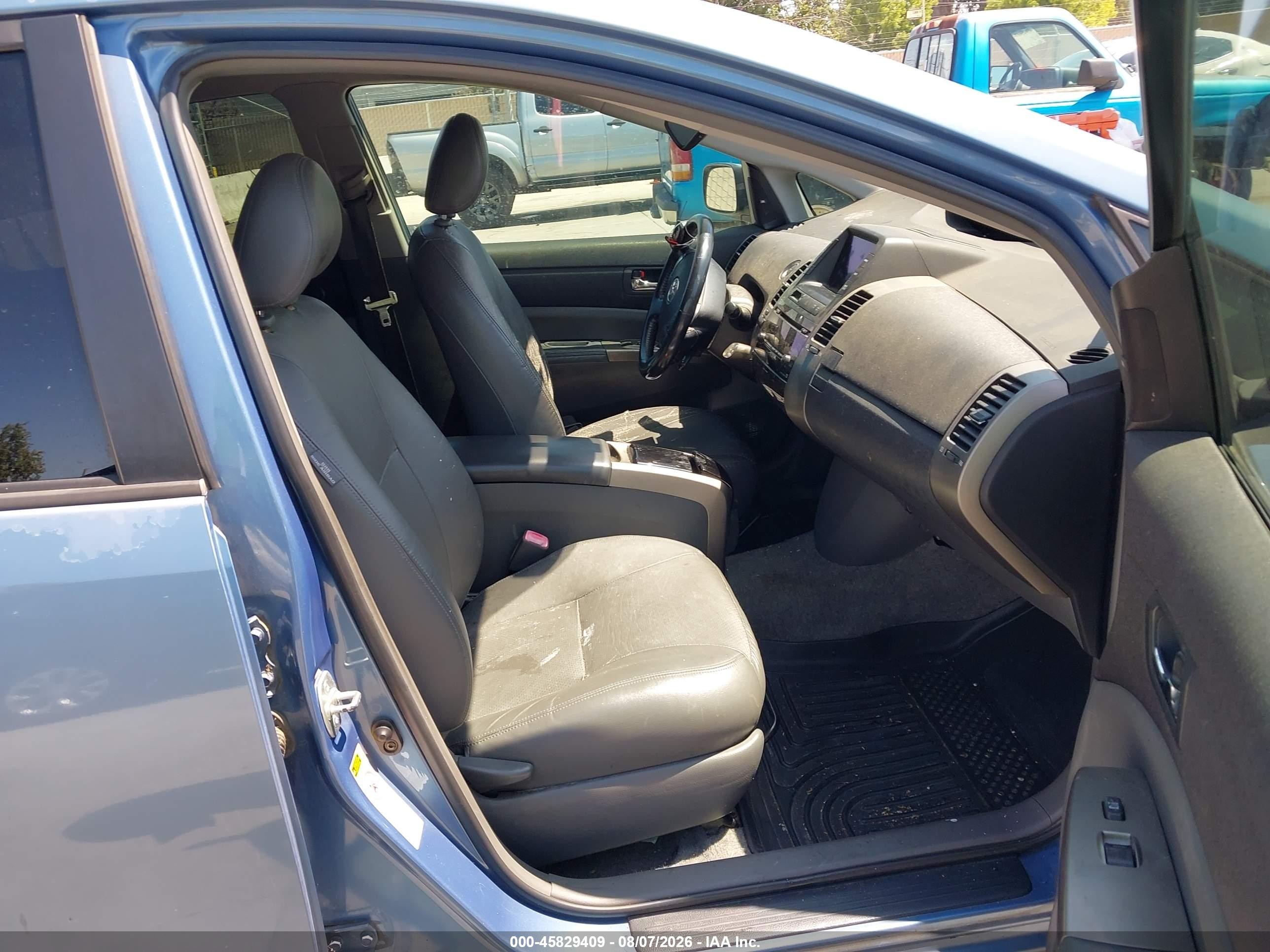 2006 Toyota Prius   Blue vin: JTDKB20U063128621