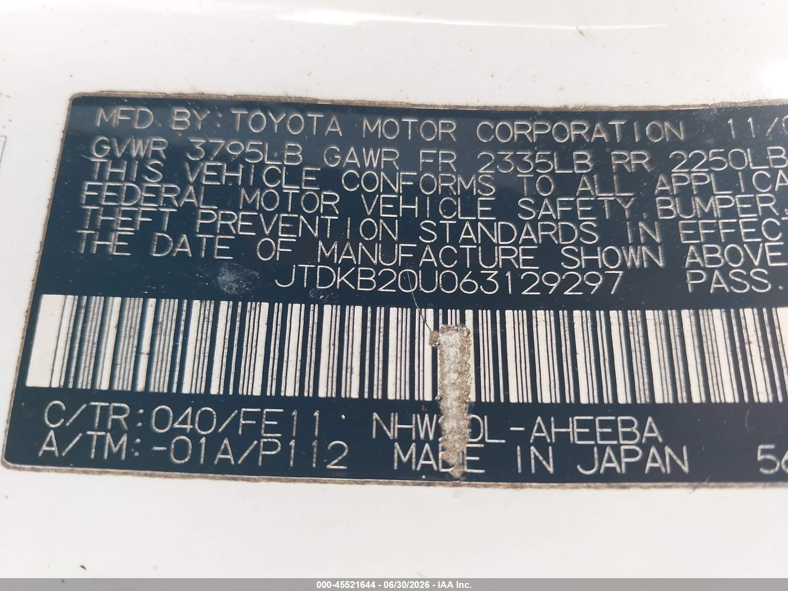 2006 Toyota Prius   White vin: JTDKB20U063129297