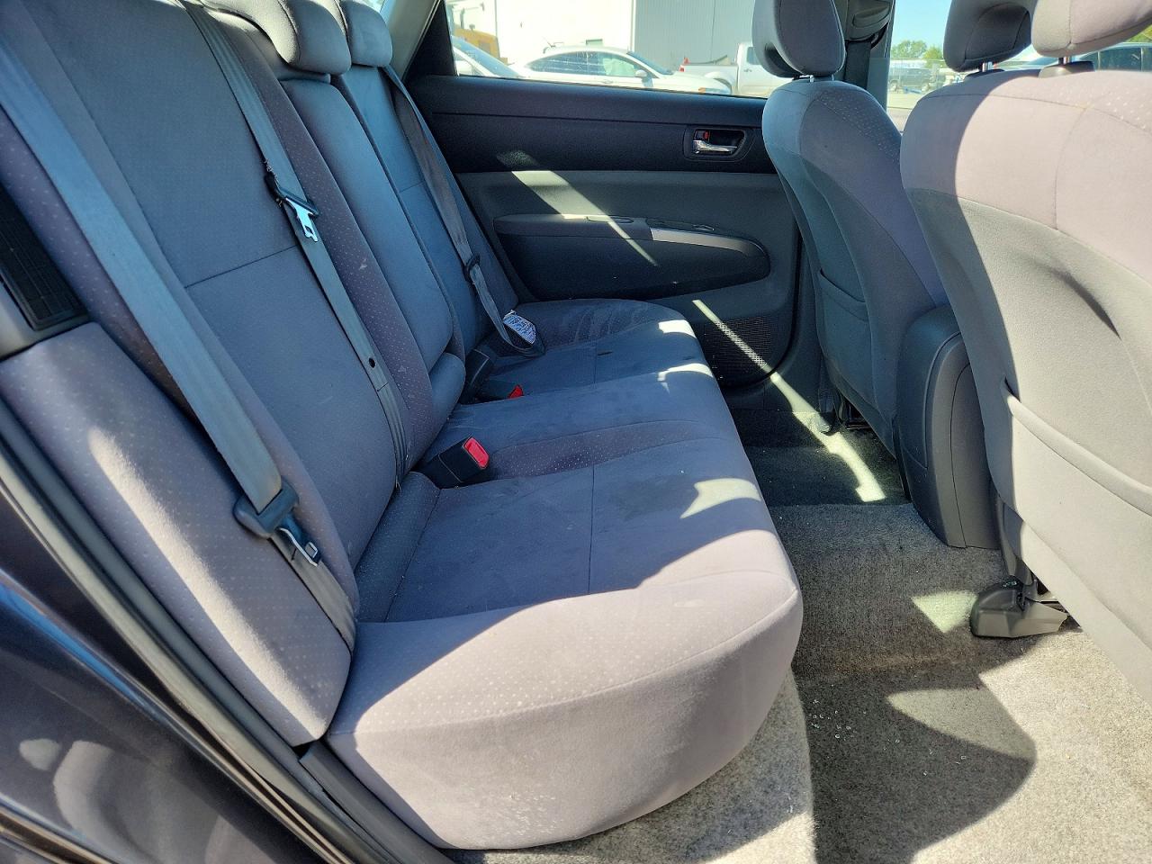 2006 Toyota Prius Base Gray vin: JTDKB20U063189449