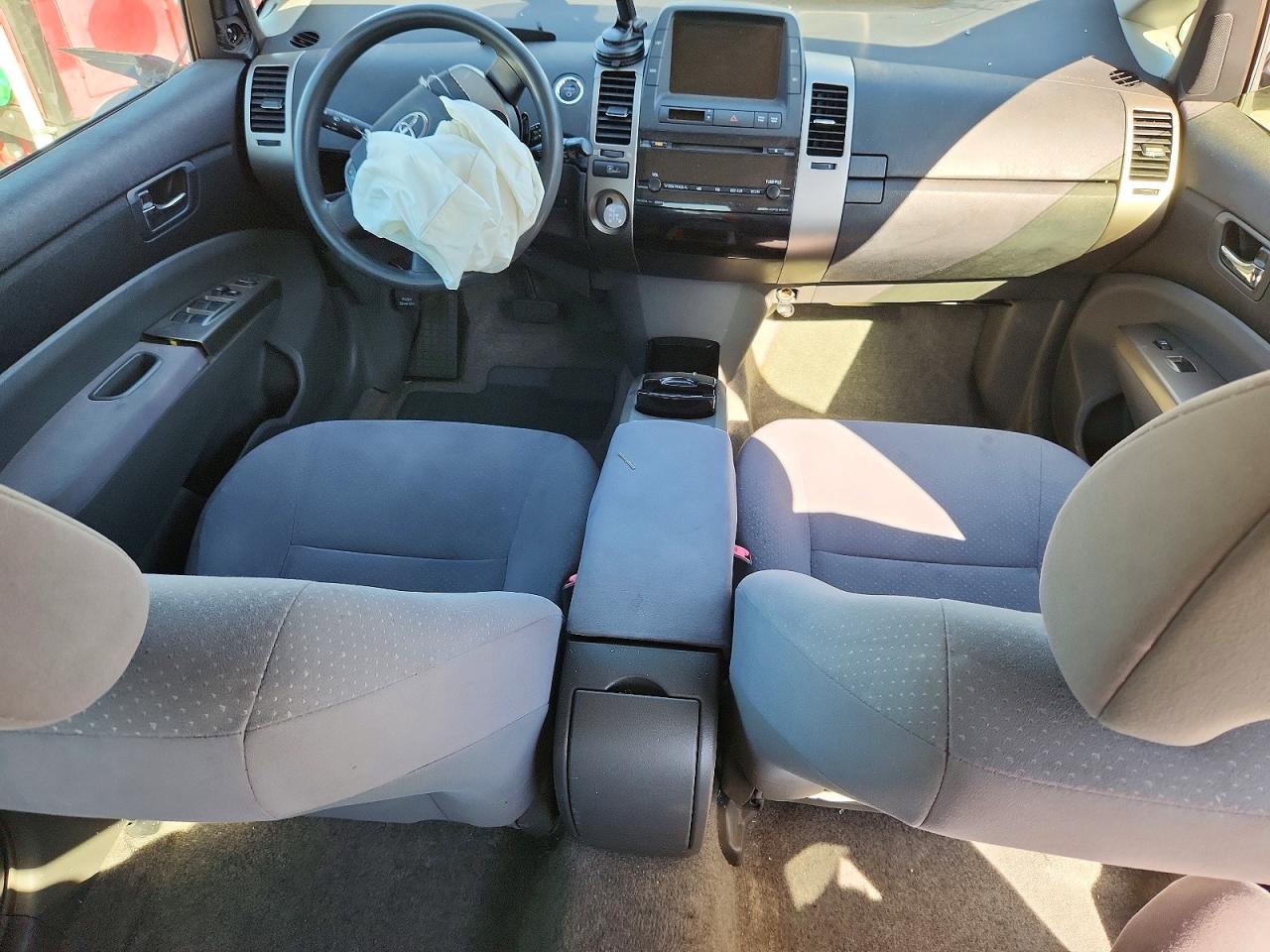 2006 Toyota Prius Base Gray vin: JTDKB20U063189449