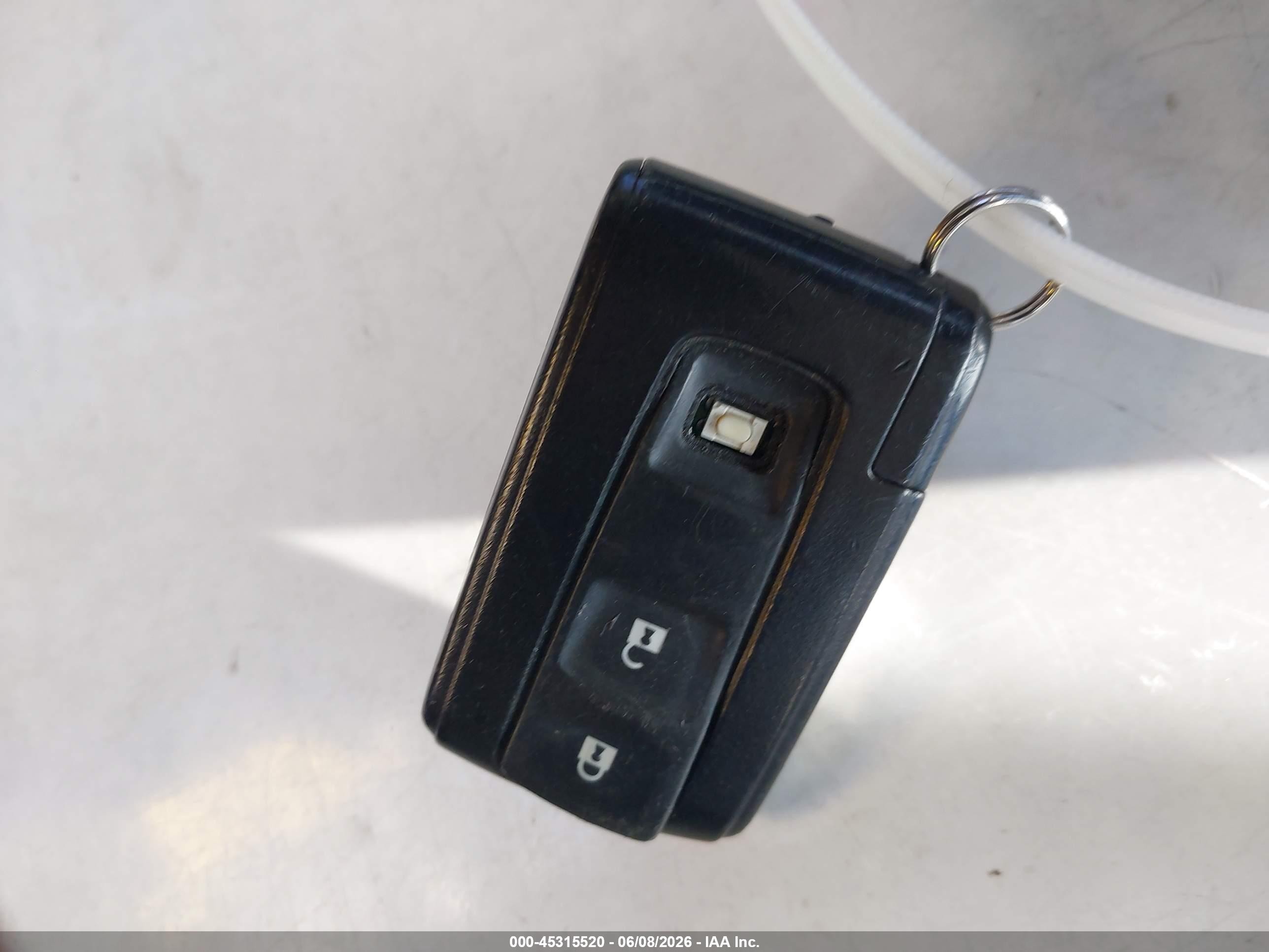 2006 Toyota Prius   Blue vin: JTDKB20U067079557