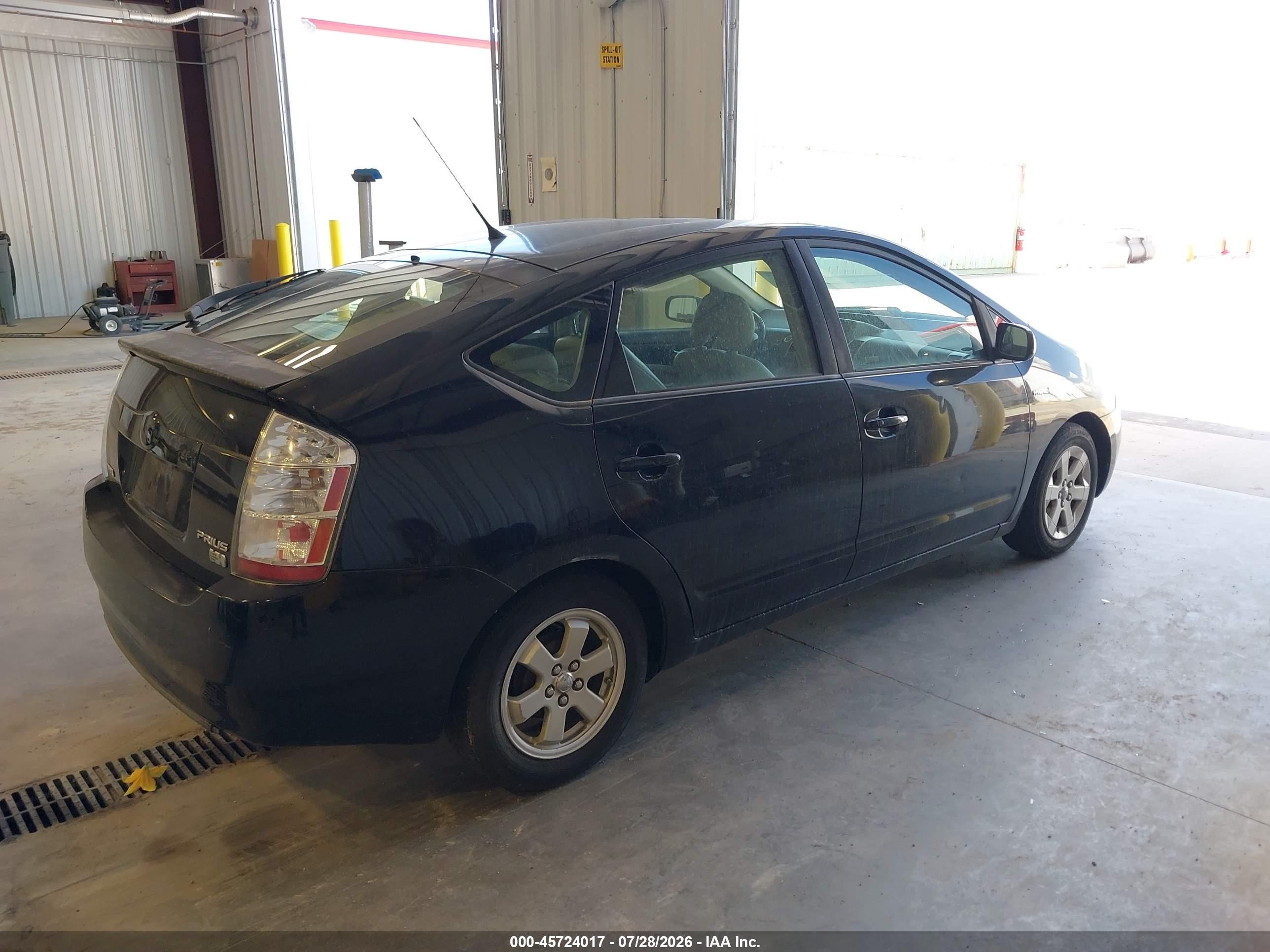 2006 Toyota Prius   Black vin: JTDKB20U067540157