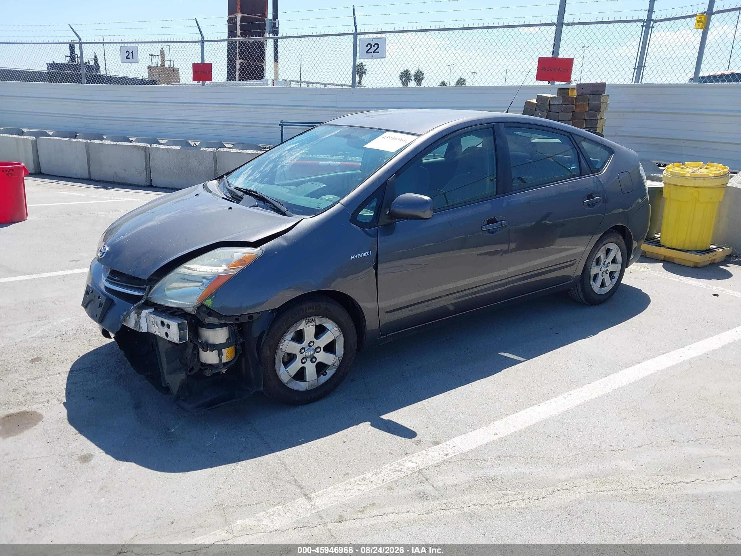 2007 Toyota Prius   Gray vin: JTDKB20U073271845