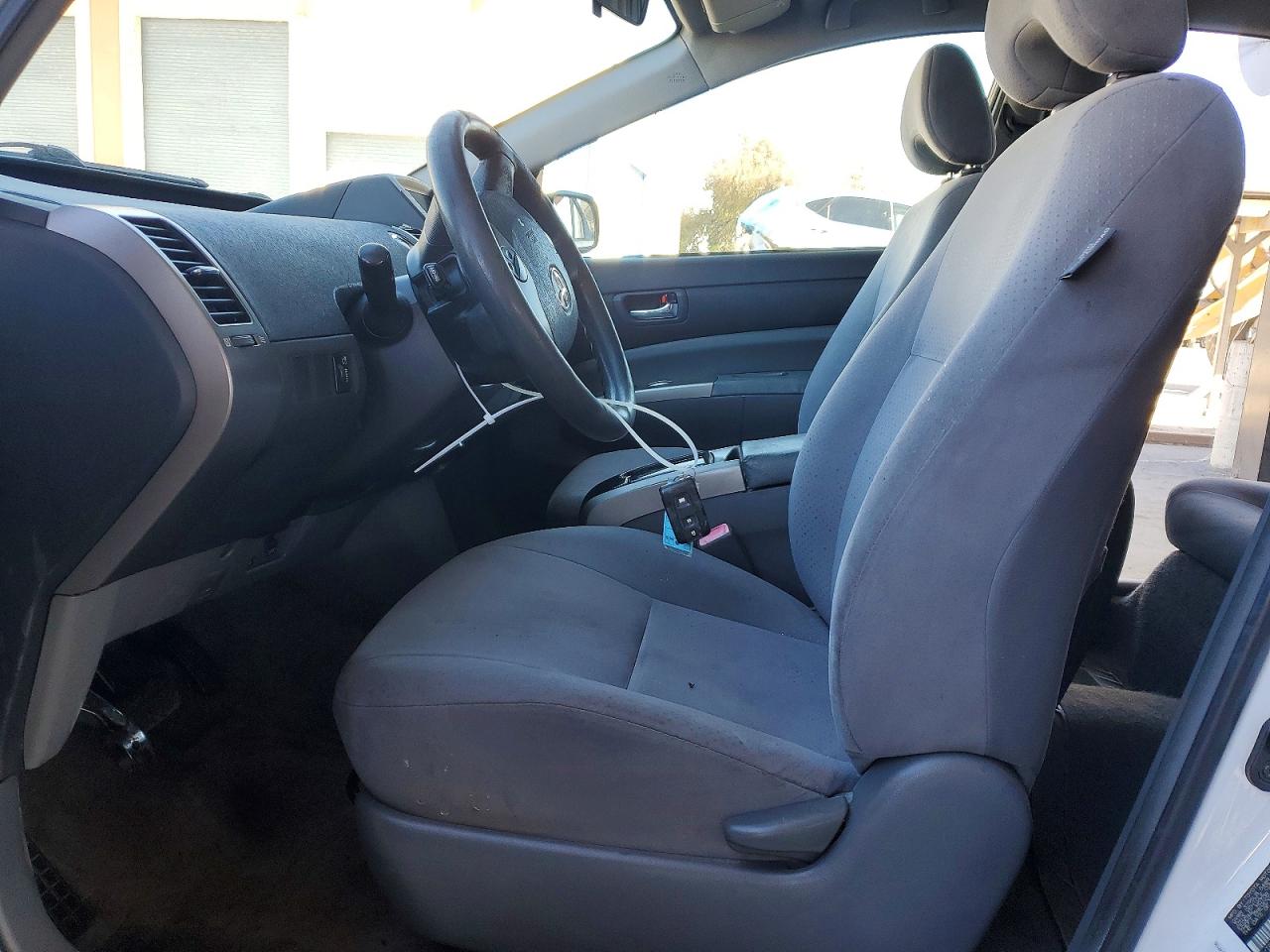 2007 Toyota Prius Белый vin: JTDKB20U073274616