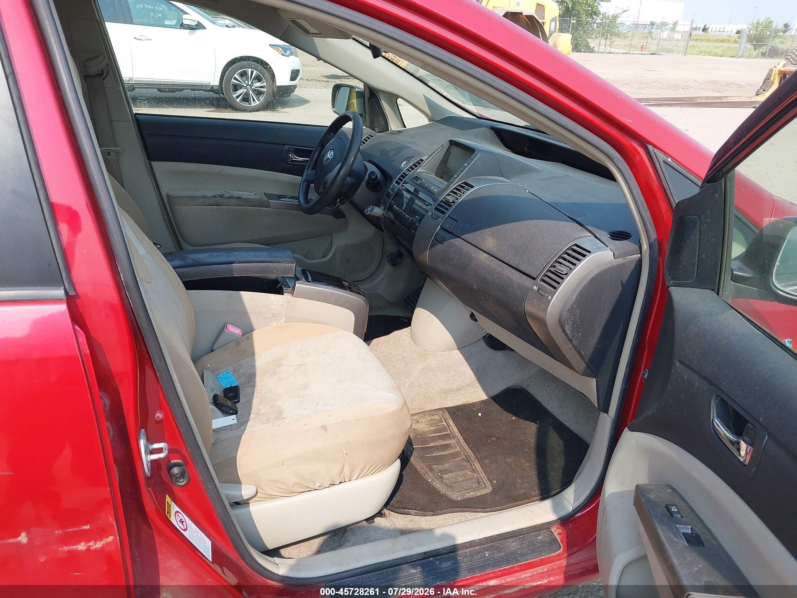2007 Toyota Prius   Red vin: JTDKB20U073276303