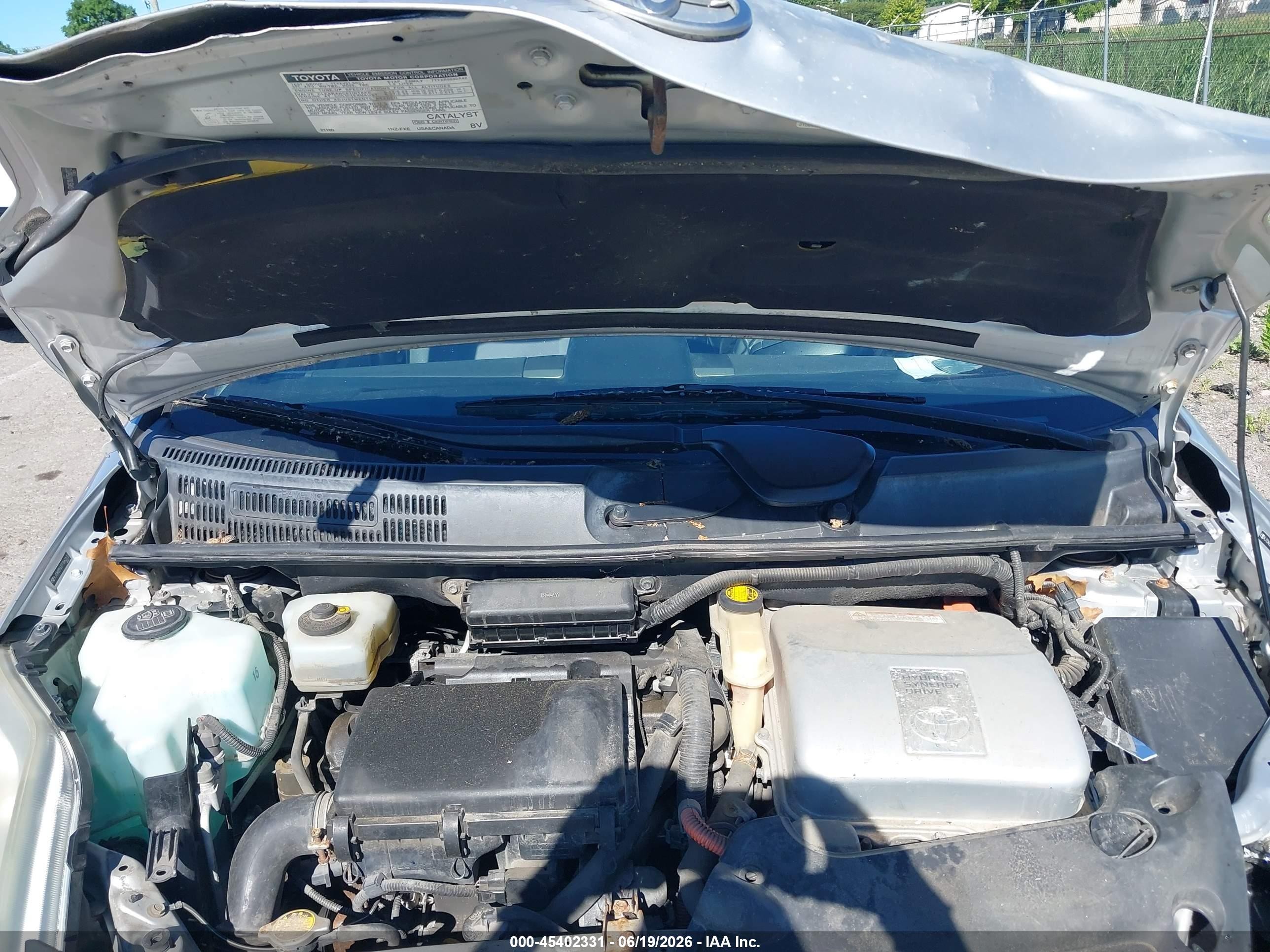 2007 Toyota Prius Серебряный vin: JTDKB20U077563102