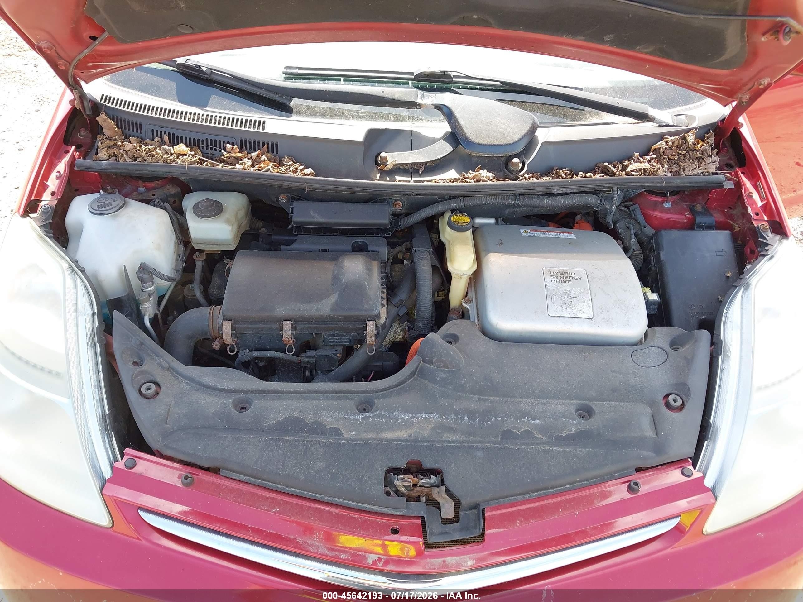 2007 Toyota Prius   Red vin: JTDKB20U077587156