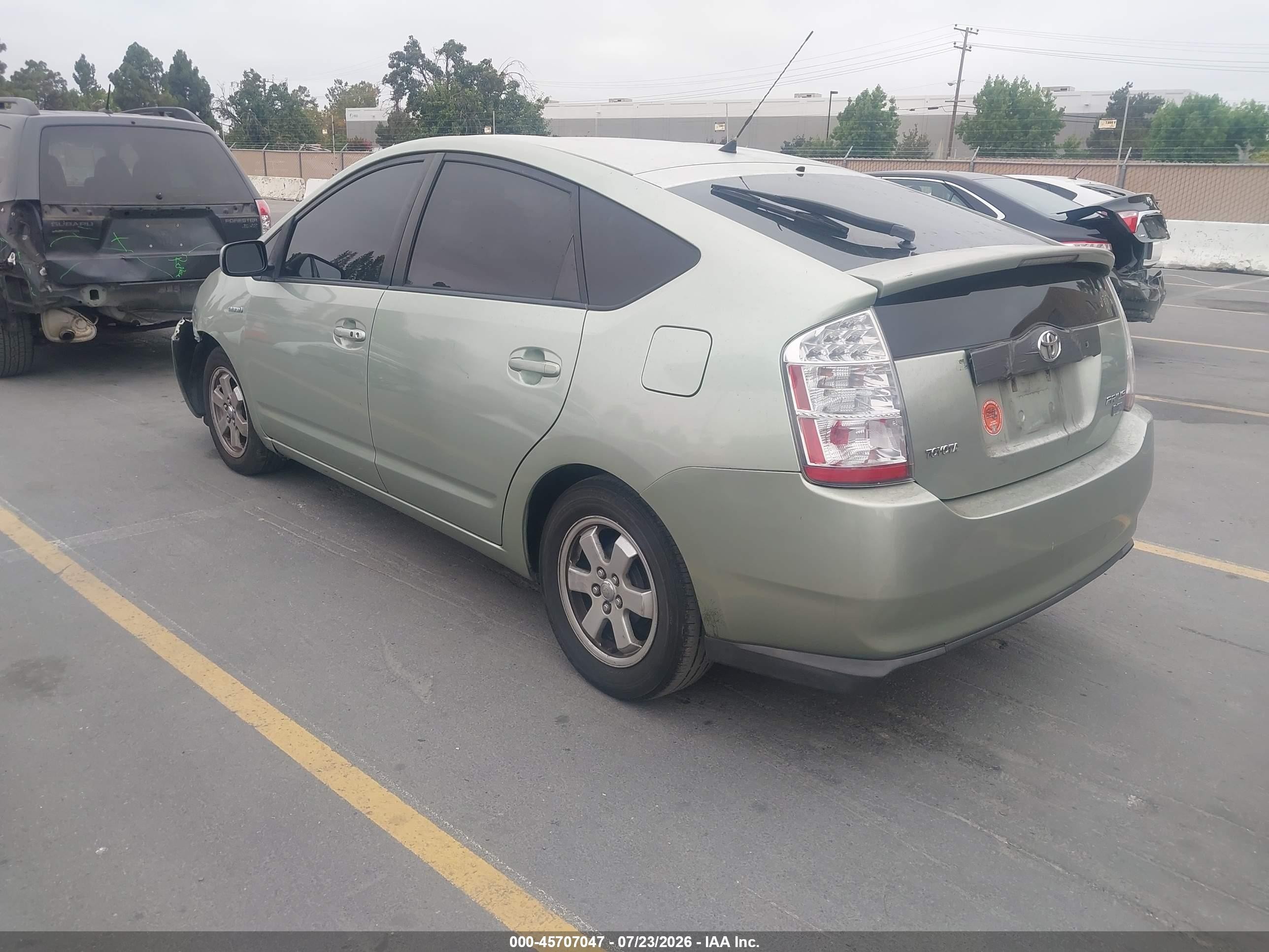 2007 Toyota Prius   Green vin: JTDKB20U077587738