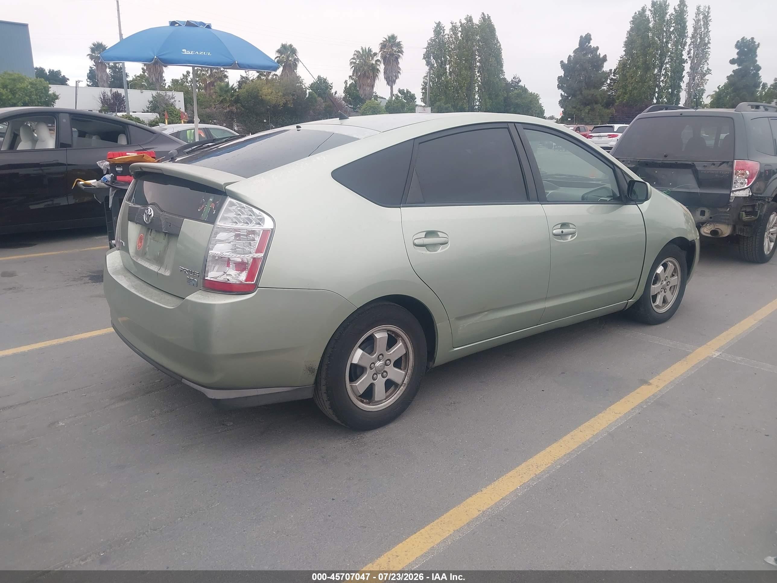2007 Toyota Prius   Green vin: JTDKB20U077587738