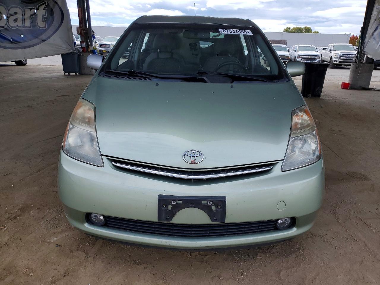 2007 Toyota Prius Base Зеленый vin: JTDKB20U077603324