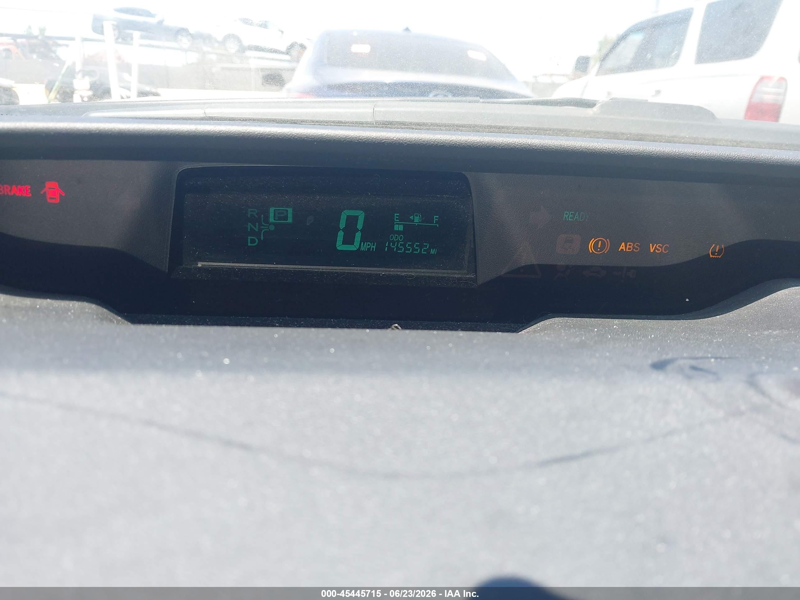 2007 Toyota Prius   Серебряный vin: JTDKB20U077630510