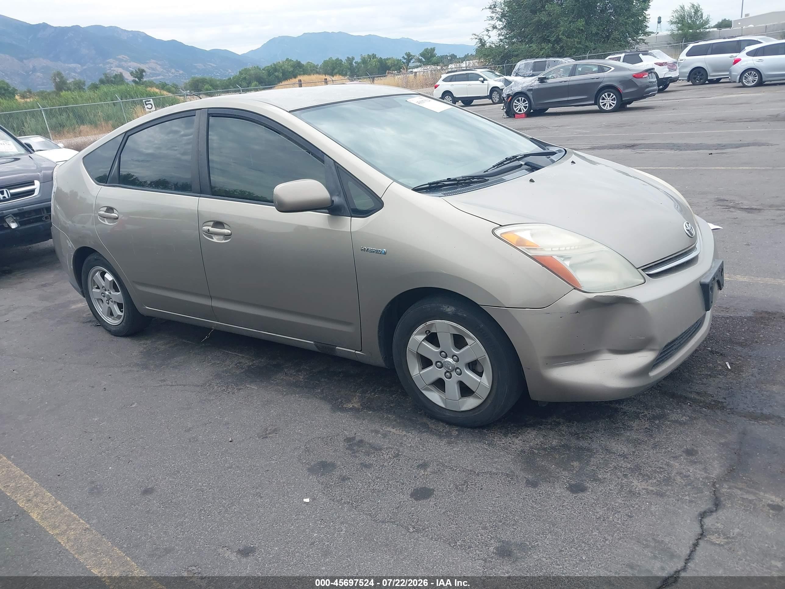 2007 Toyota Prius   Gold vin: JTDKB20U077632287