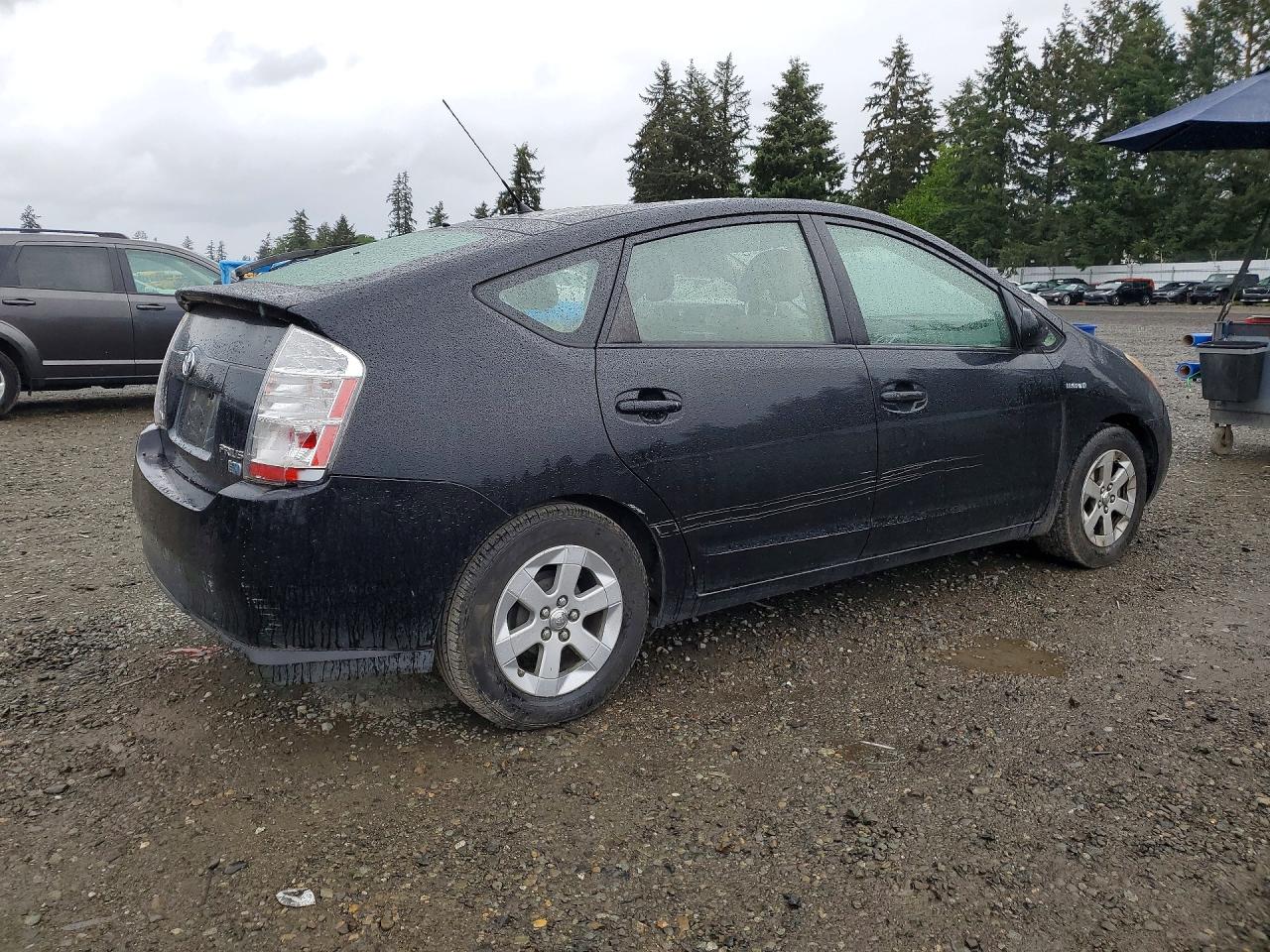 2007 Toyota Prius Base Черный vin: JTDKB20U077637070