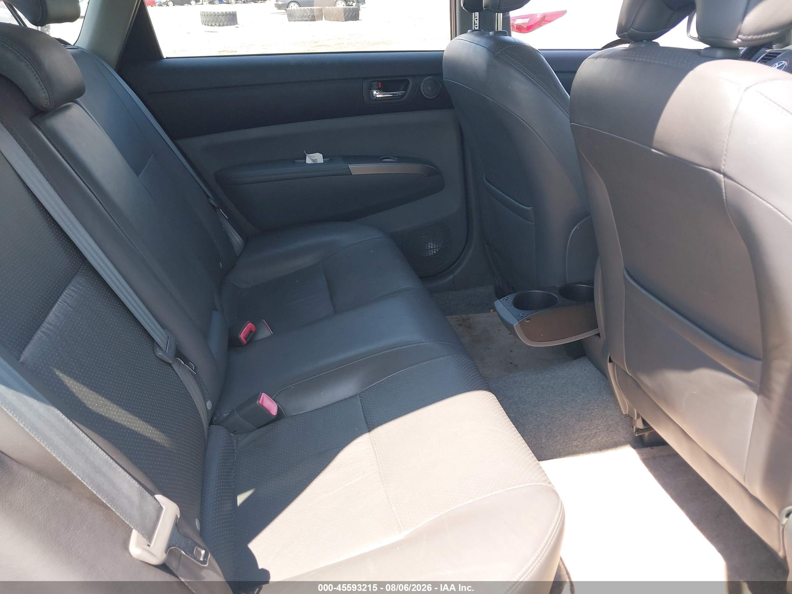 2008 Toyota Prius   White vin: JTDKB20U083303517