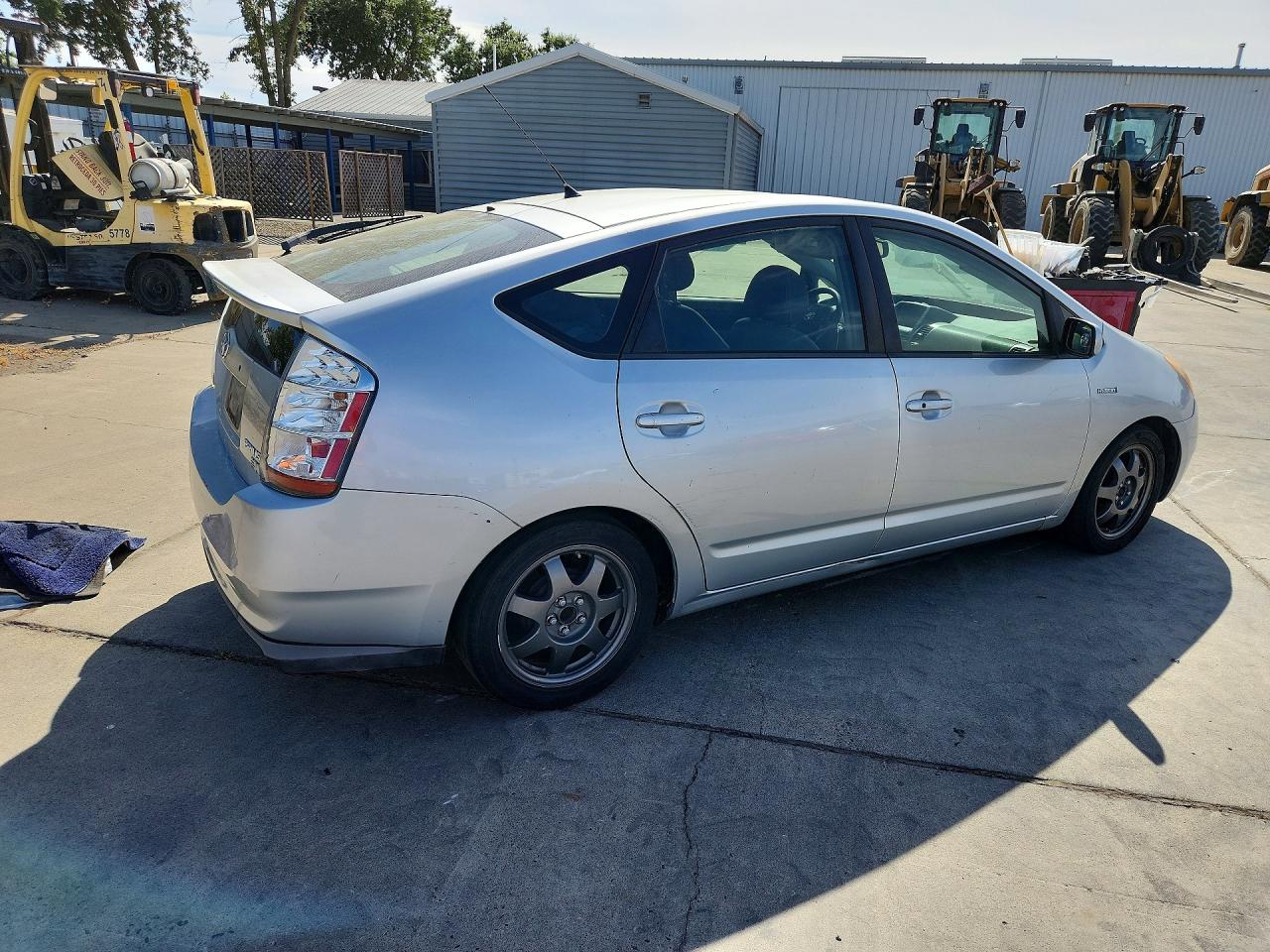 2008 Toyota Prius Touring Silver vin: JTDKB20U083315408