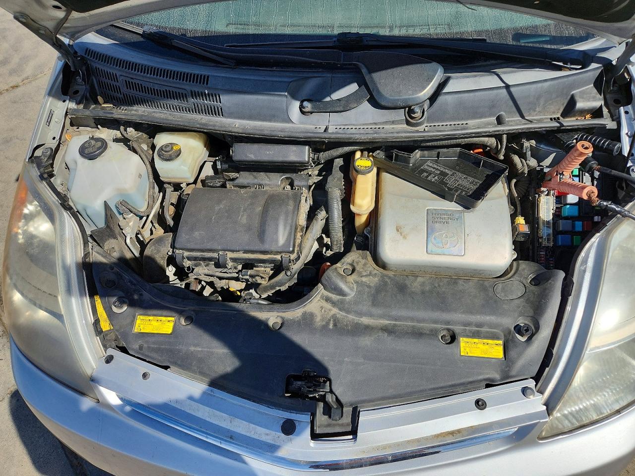 2008 Toyota Prius Touring Silver vin: JTDKB20U083315408