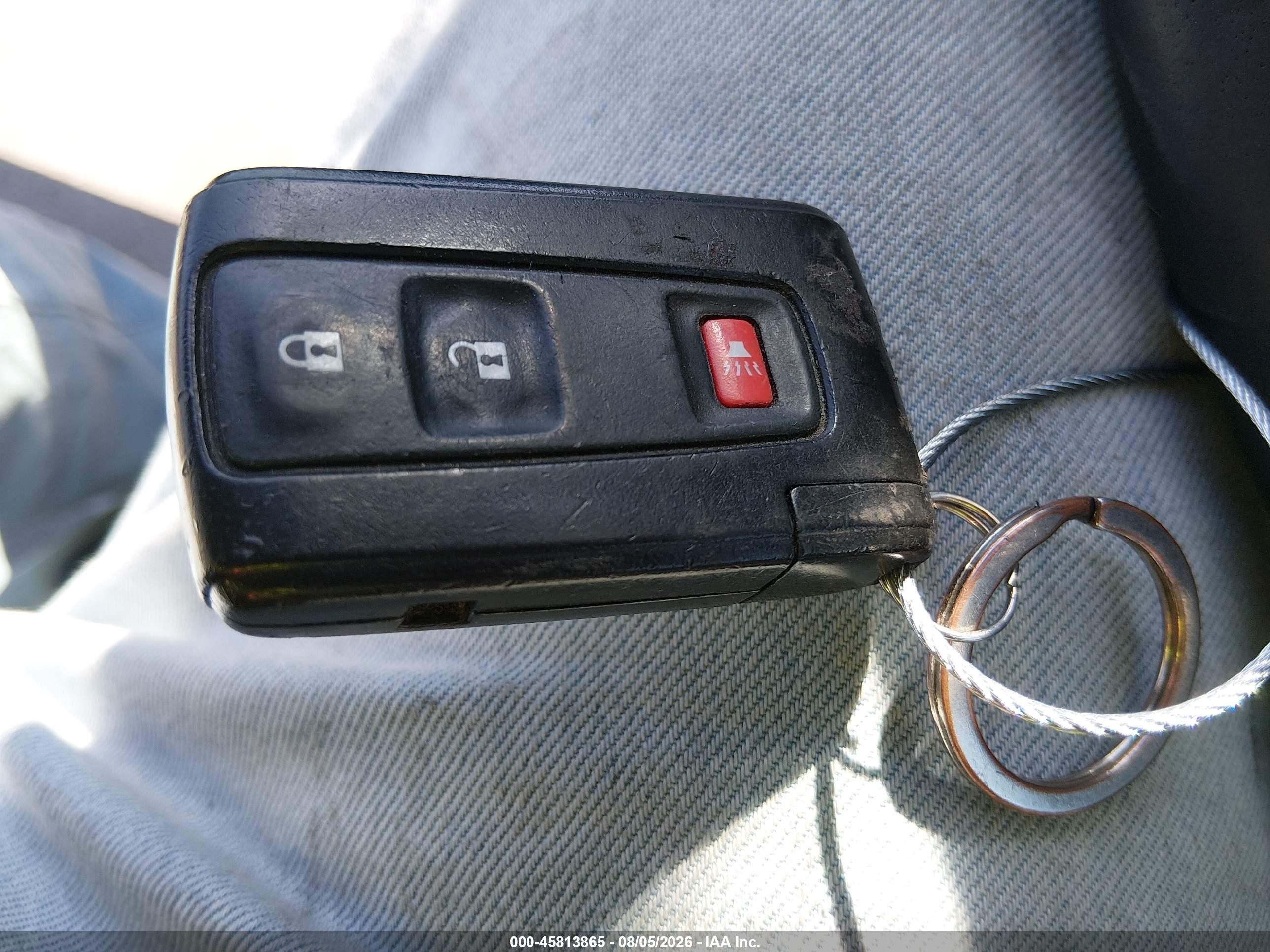 2008 Toyota Prius   Зеленый vin: JTDKB20U083343354